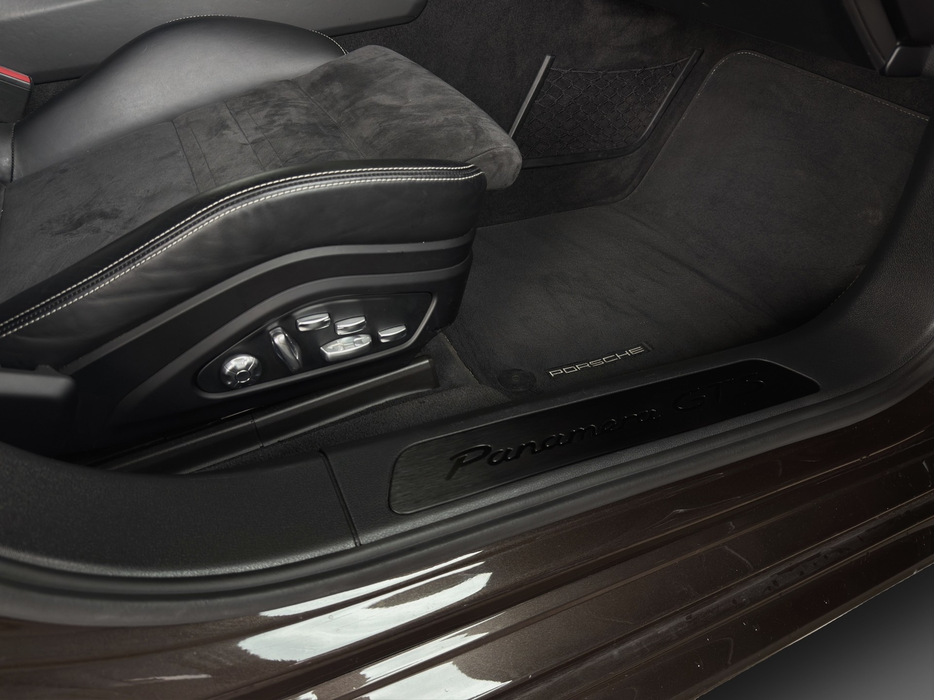 PORSCHE Panamera GTS Sport Turismo PDK-image-17