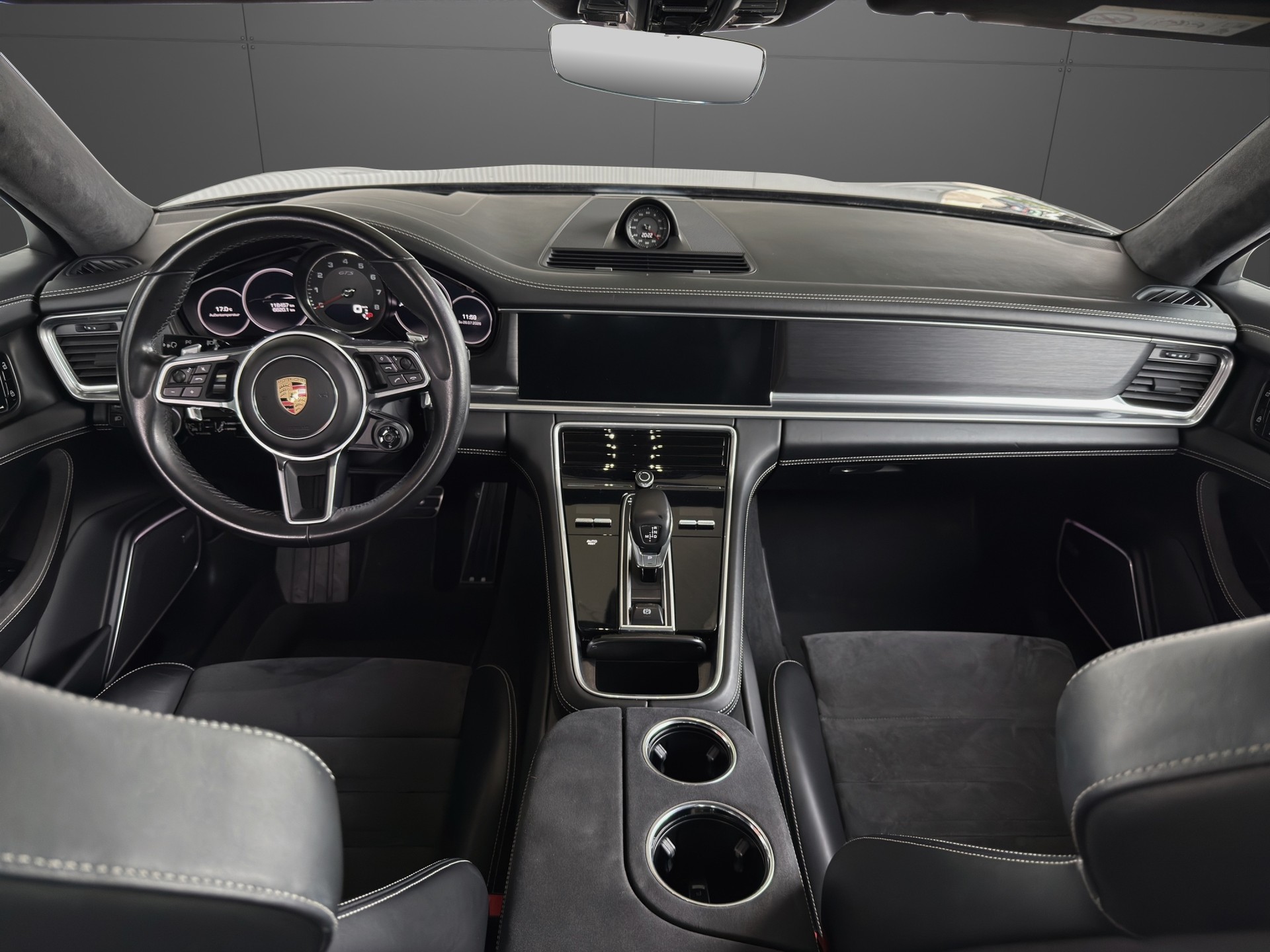 PORSCHE Panamera GTS Sport Turismo PDK-image-12