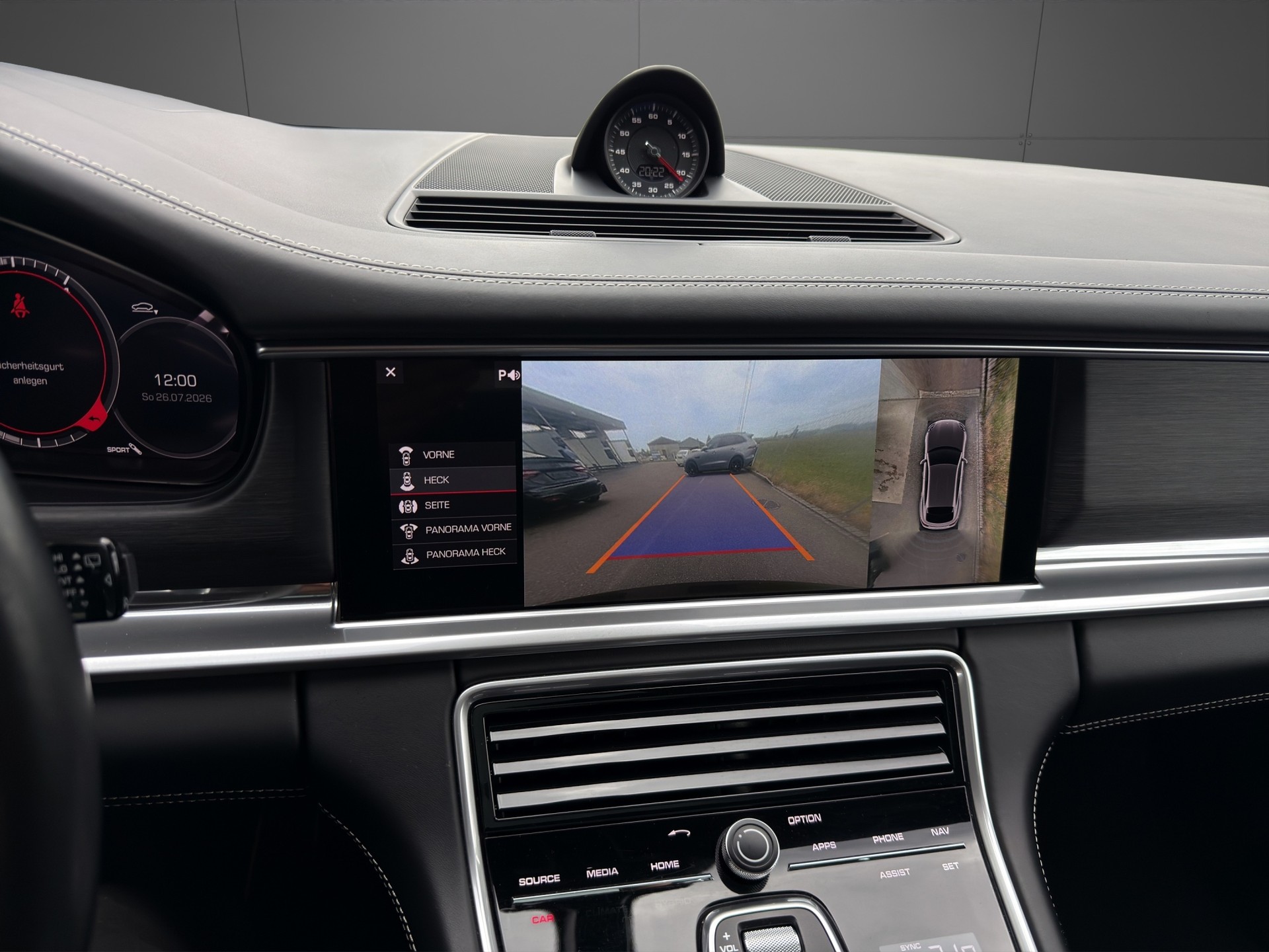 PORSCHE Panamera GTS Sport Turismo PDK-image-13