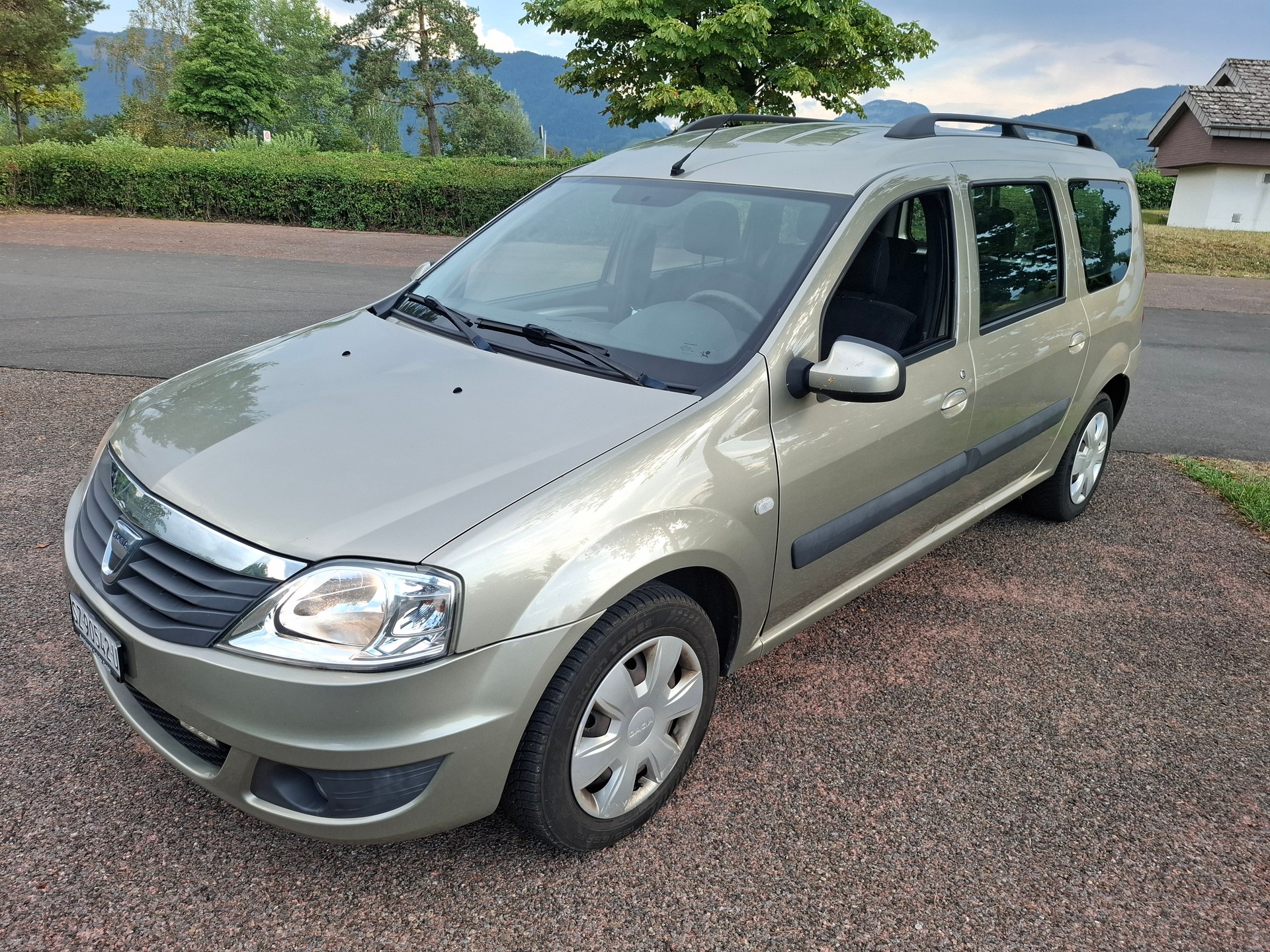 DACIA Logan 1.6 16V-image-2