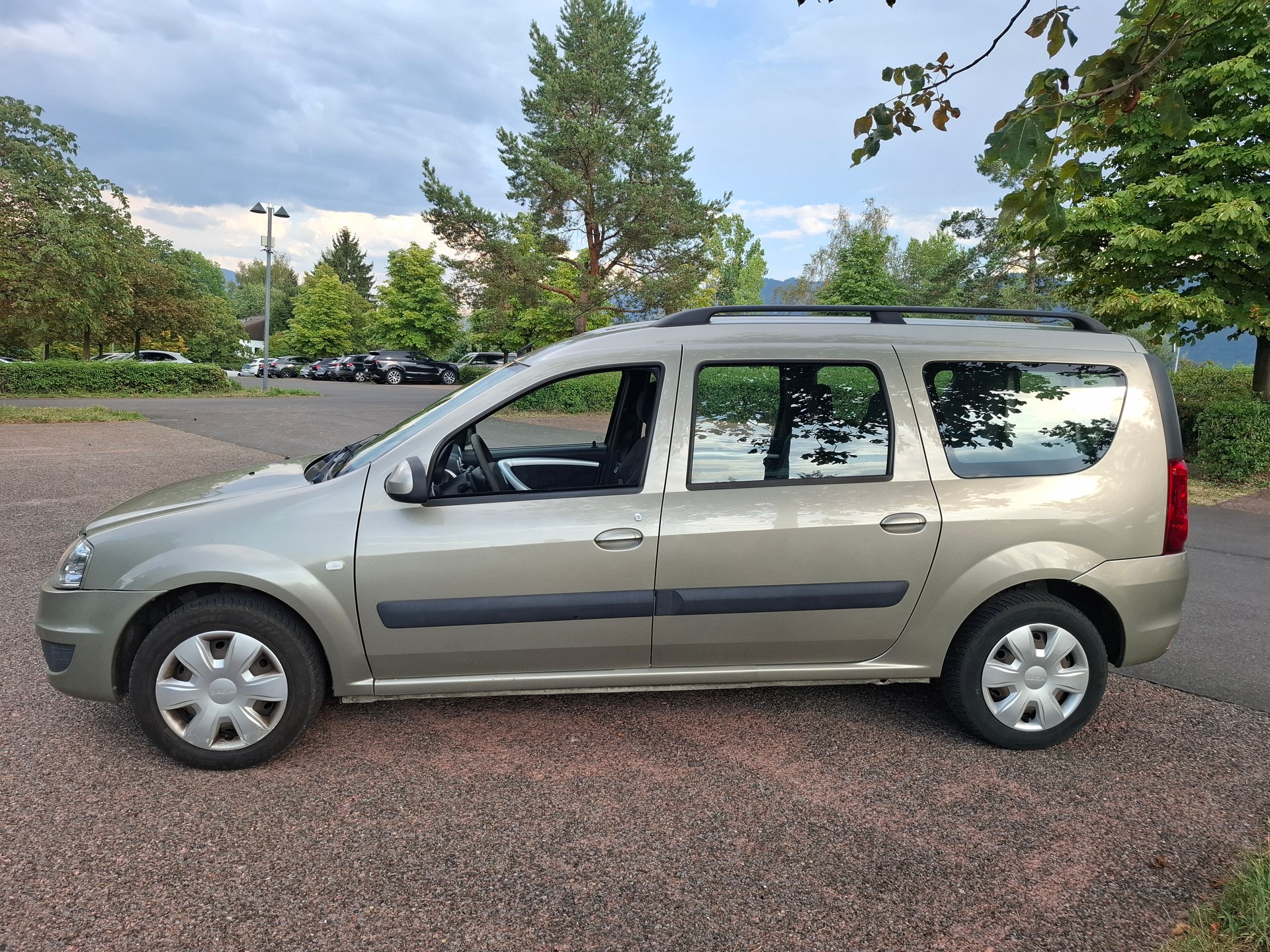 DACIA Logan 1.6 16V-image-5