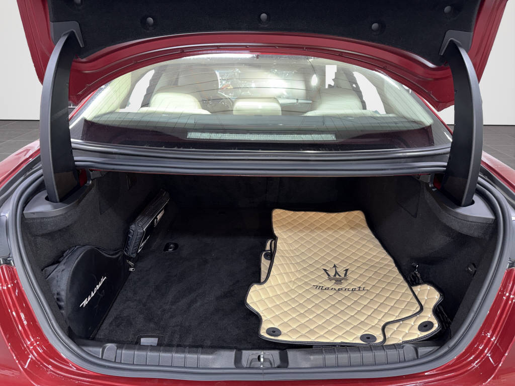 MASERATI Ghibli 3.0 V6 S Q4-image-15