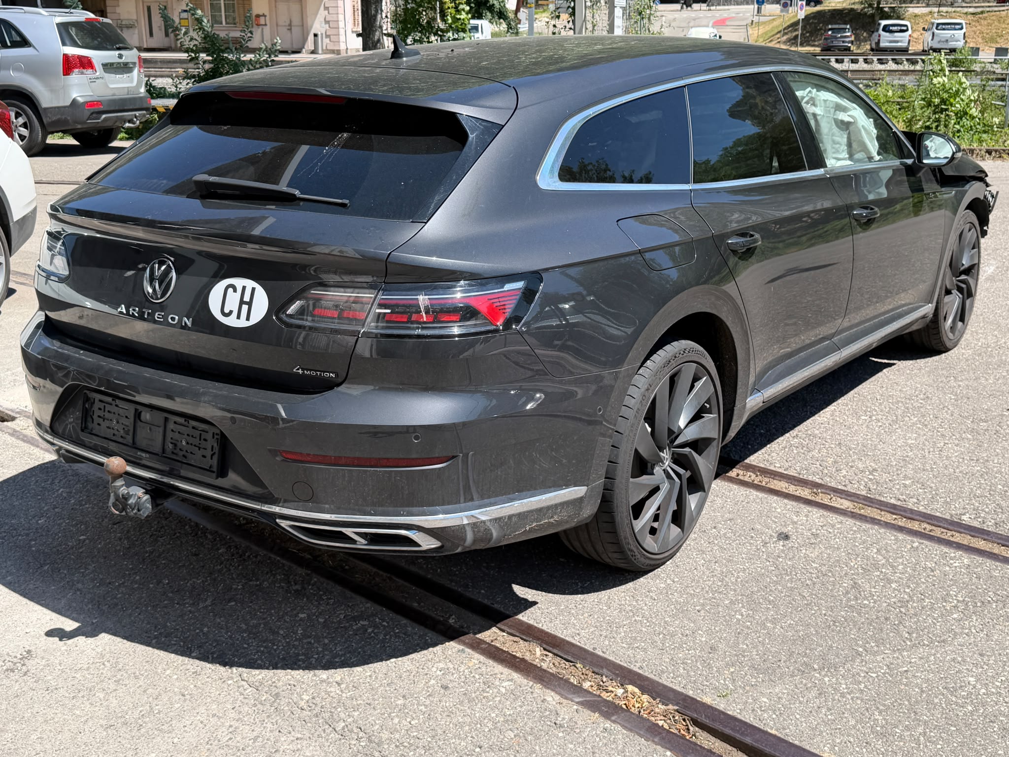 Car photo