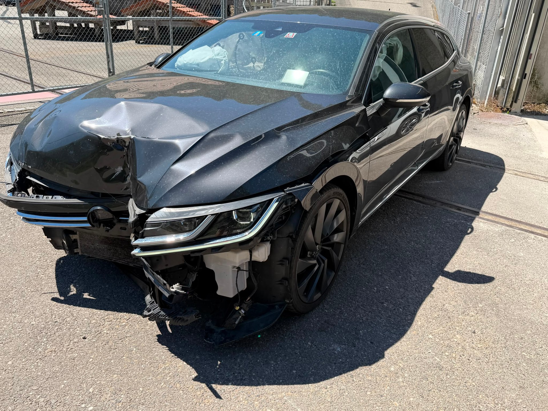 VW Arteon SB 2.0 TDI R-Line 4Motion DSG-image-2