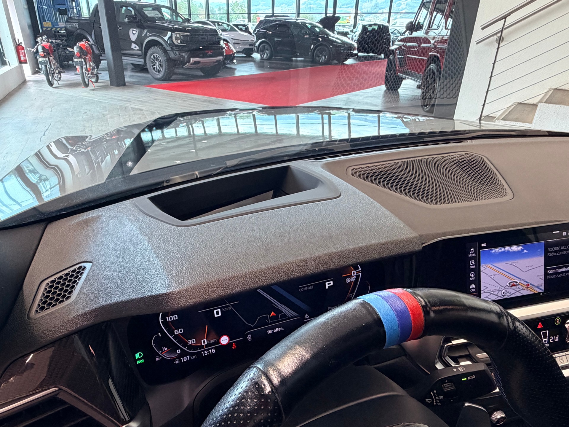 BMW M240i xDrive Steptronic-image-27