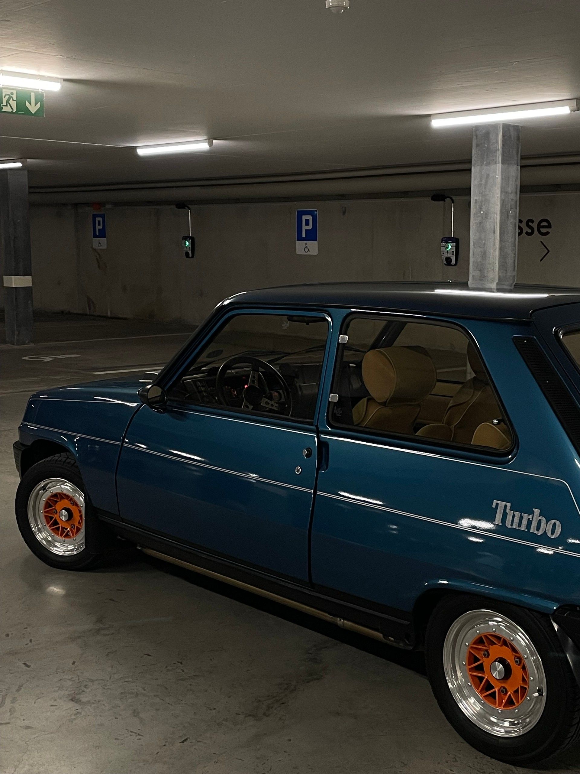 RENAULT 1400 Alpine Turbo-image-1