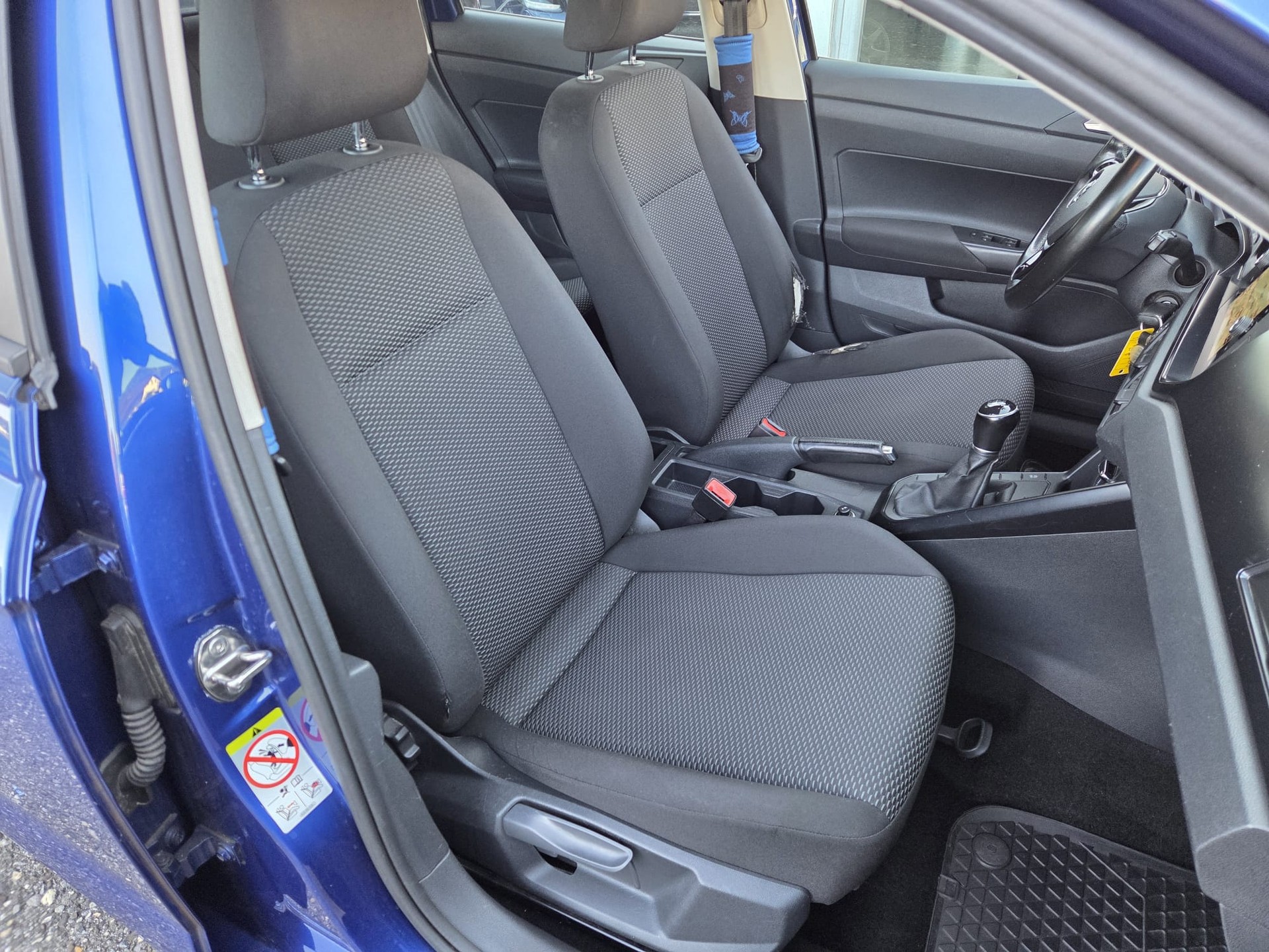 VW Polo 1.0 BMT Trendline-image-12