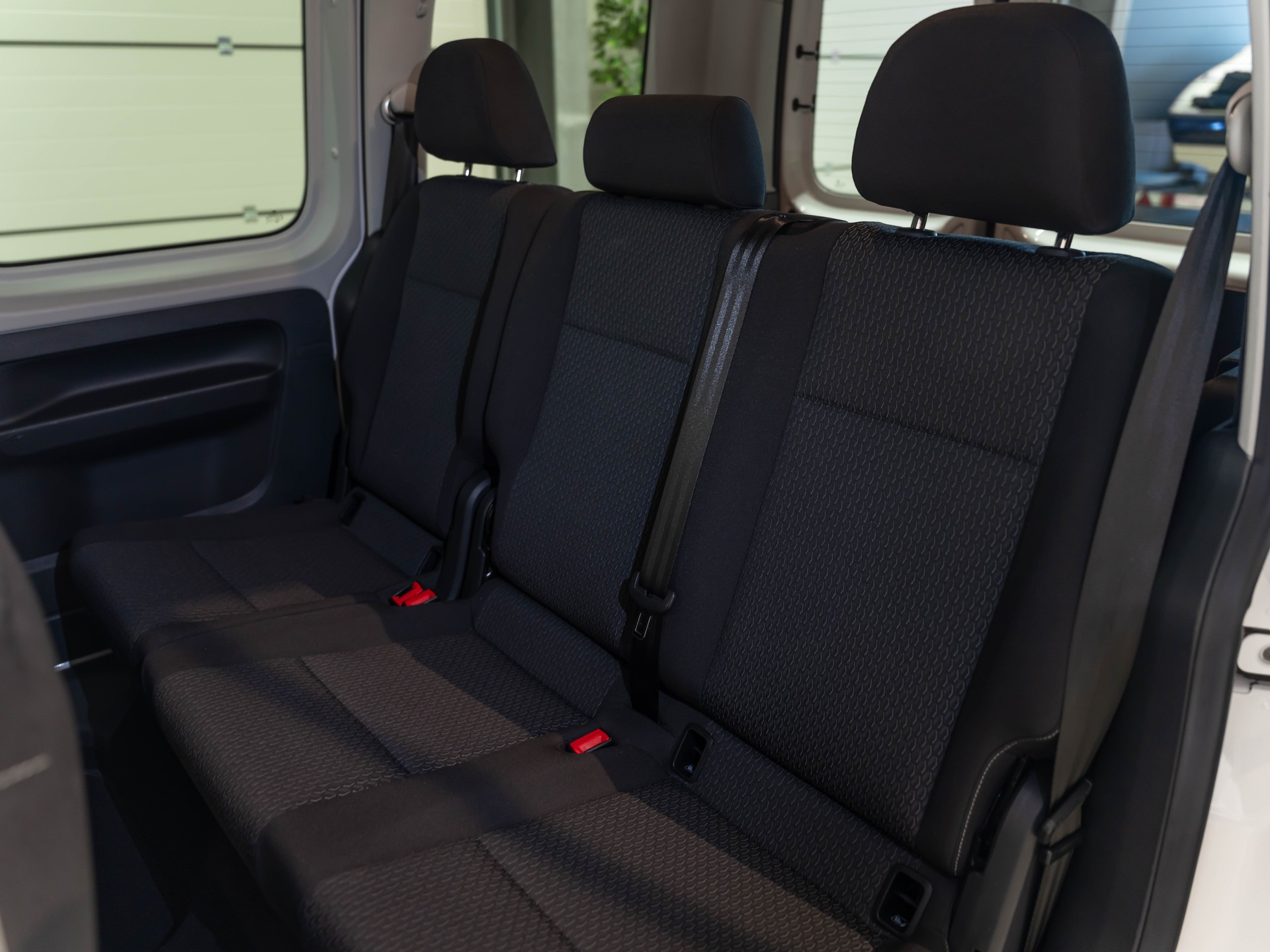 VW Caddy 1.4 TSI Trendline DSG-image-11