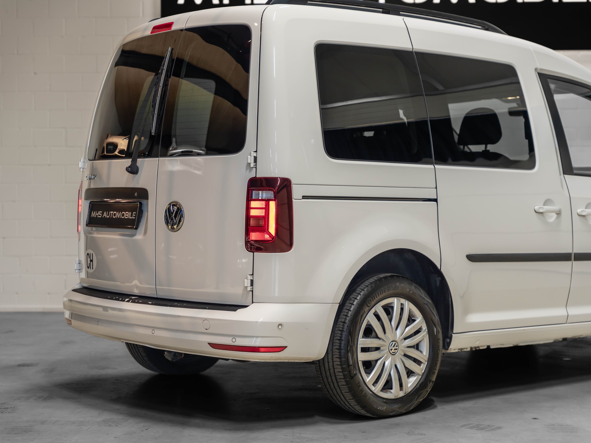 VW Caddy 1.4 TSI Trendline DSG-image-24