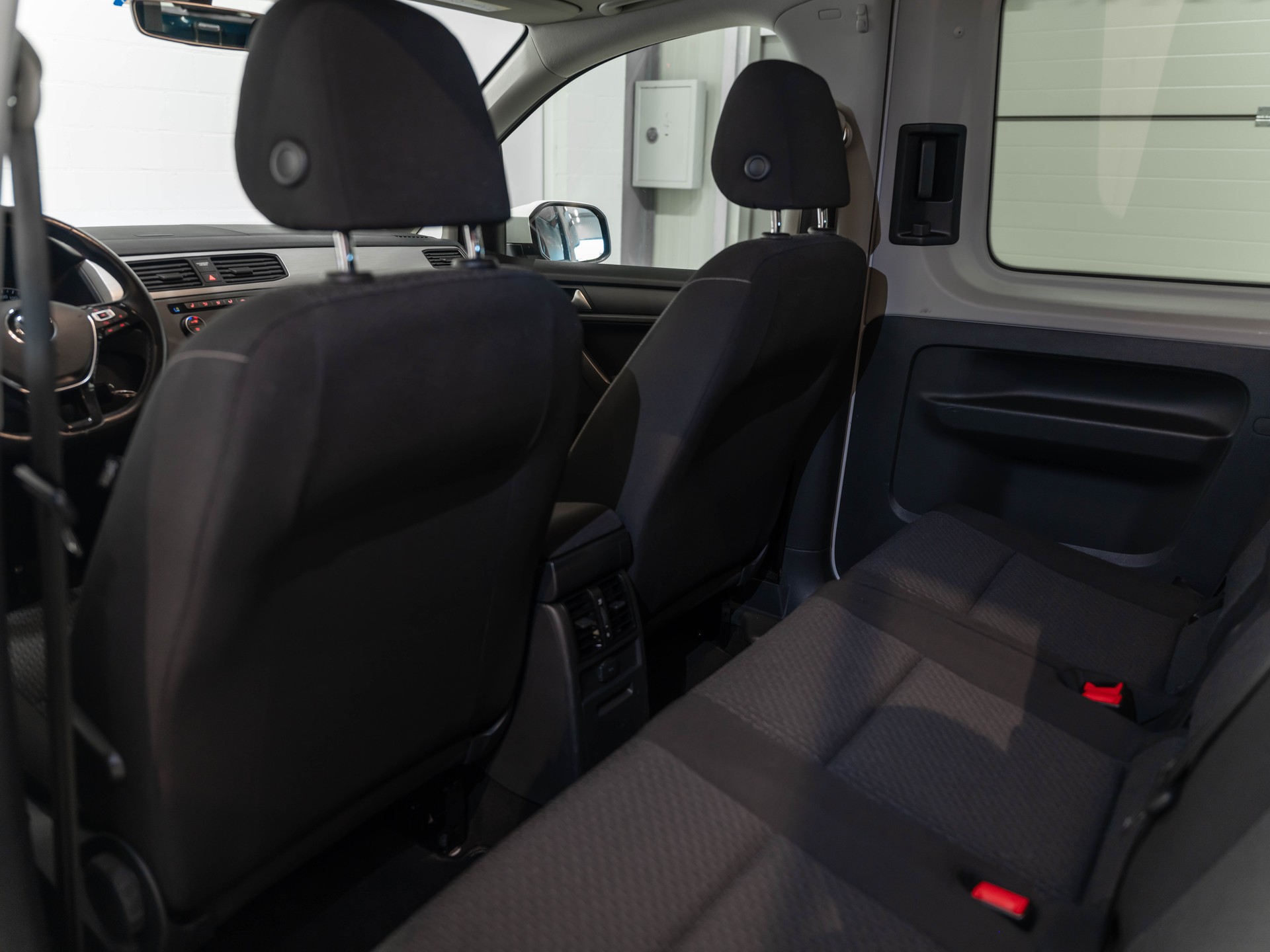 VW Caddy 1.4 TSI Trendline DSG-image-10