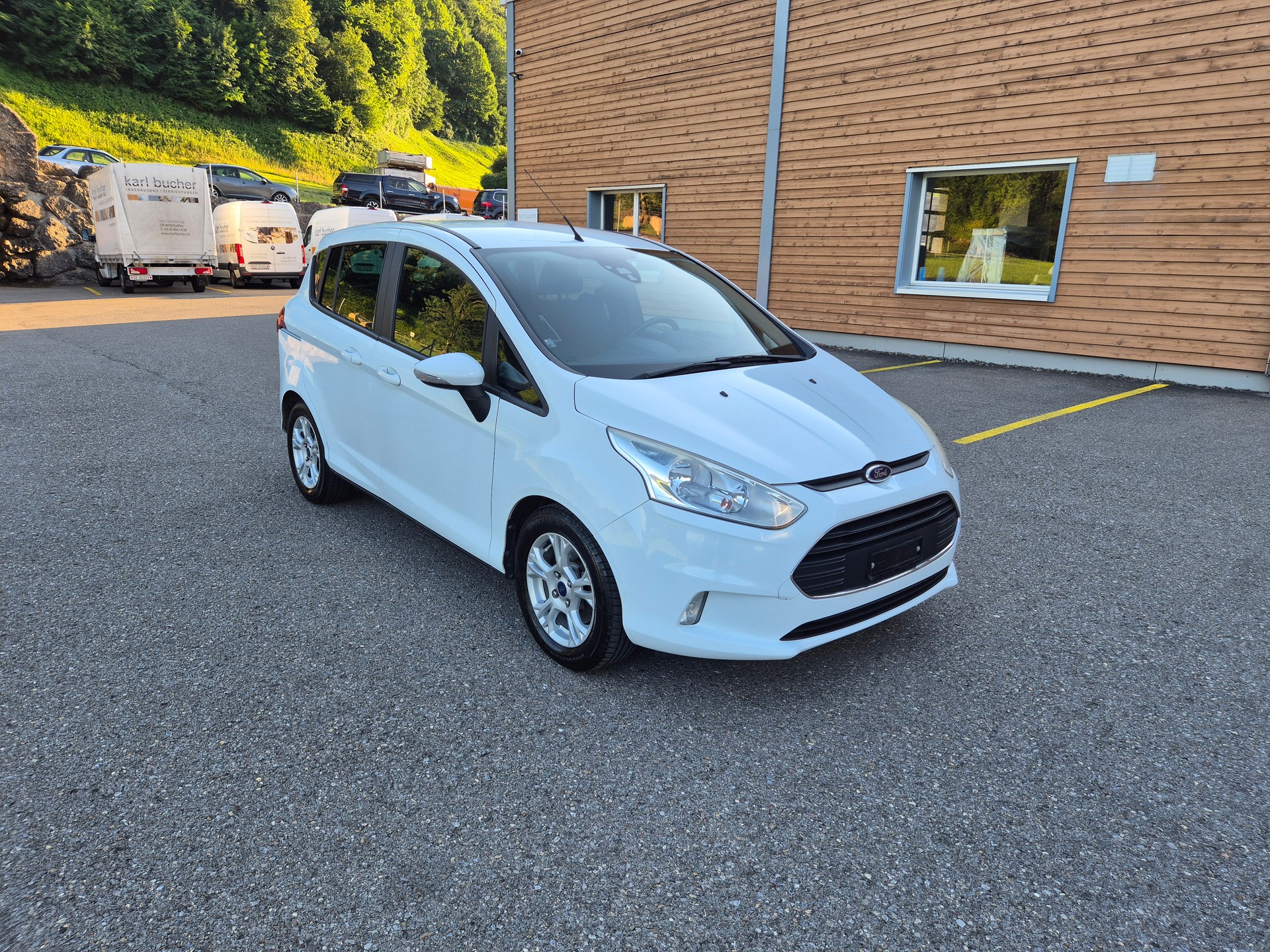 FORD B-Max 1.0 SCTi Trend-image-4