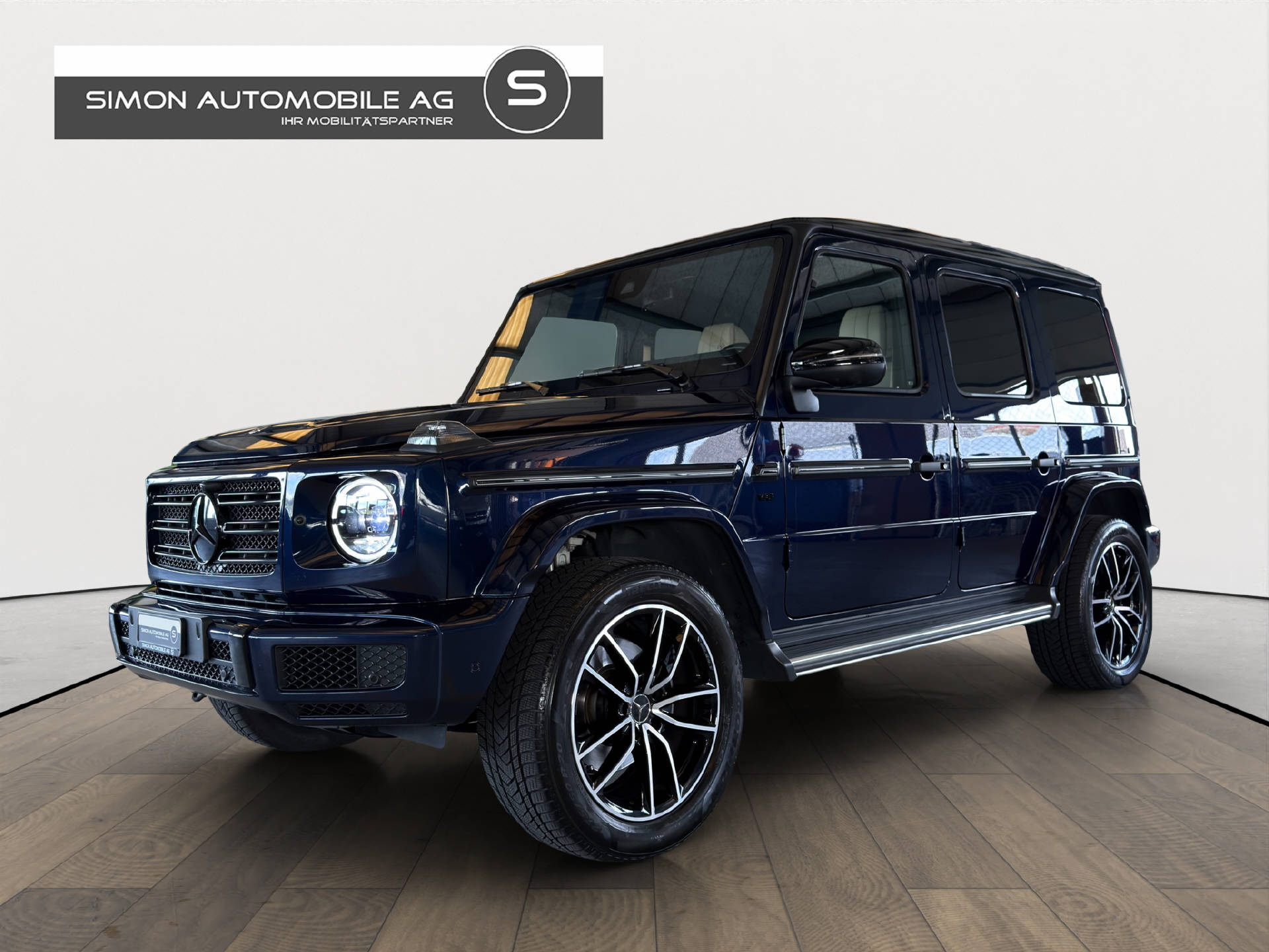 MERCEDES-BENZ G 500 AMG Line-image-1