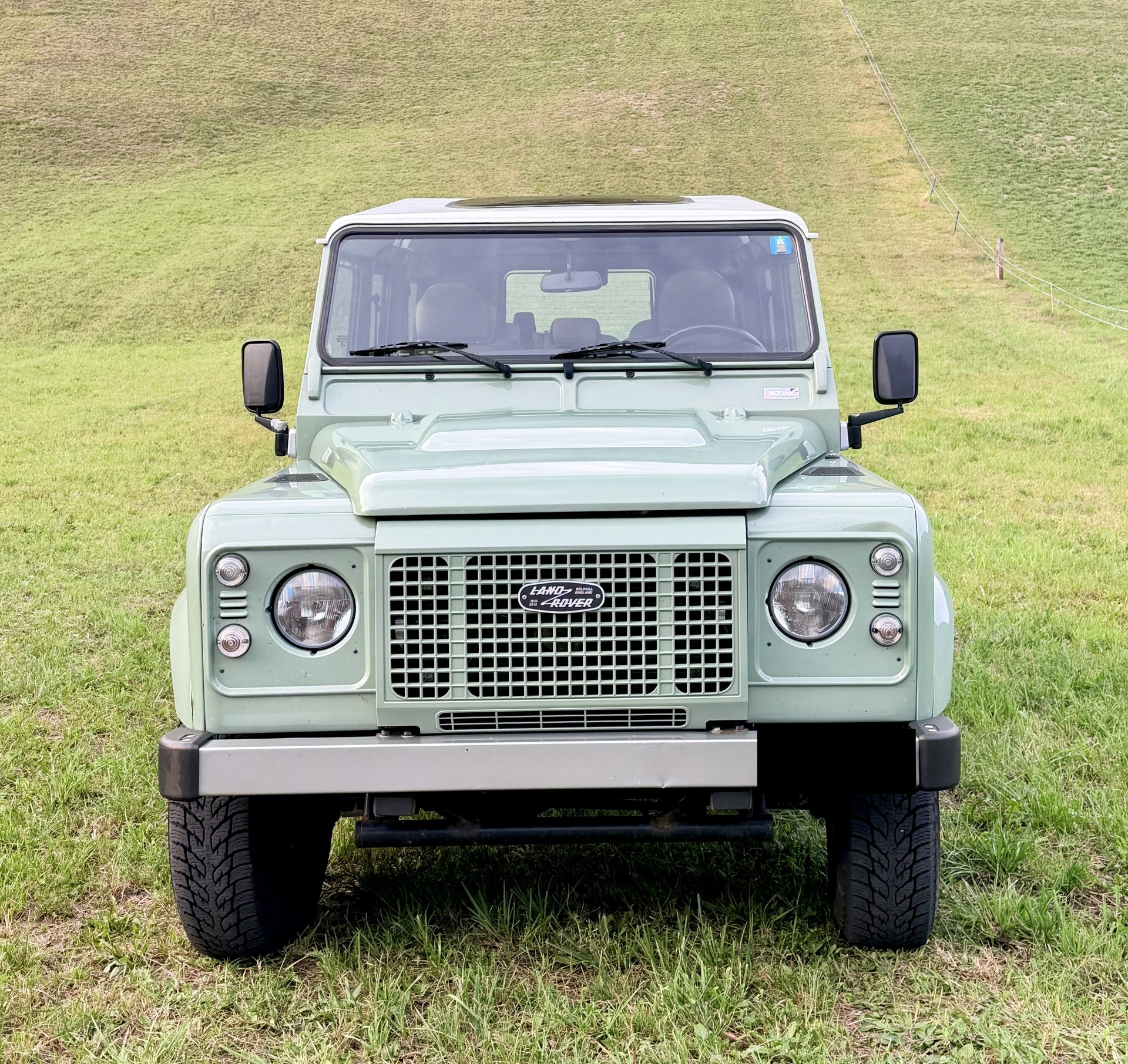 LAND ROVER 2.2 TD4 SW Heritage-image-6