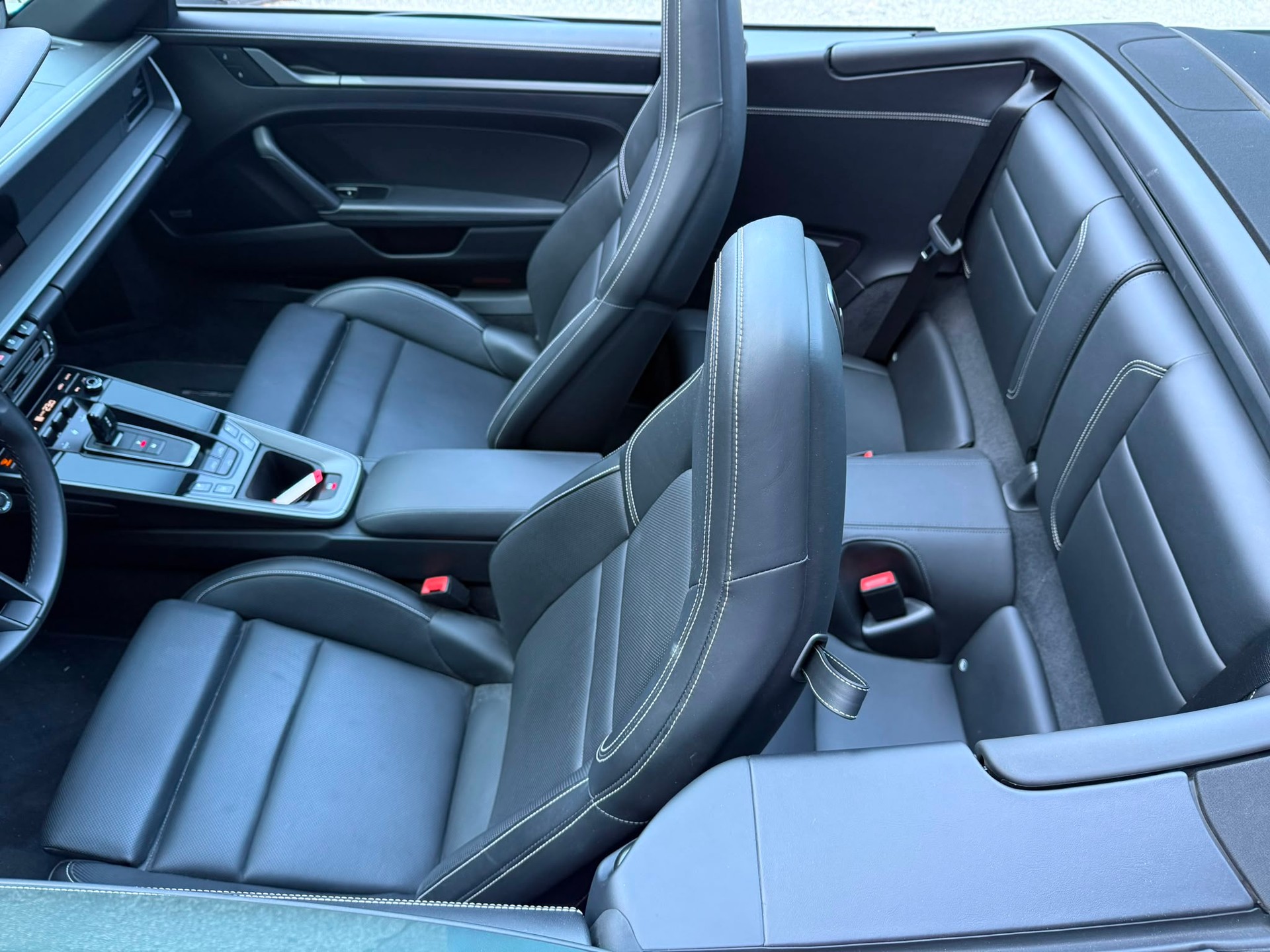 PORSCHE 911 Carrera 4S Cabriolet PDK-image-11