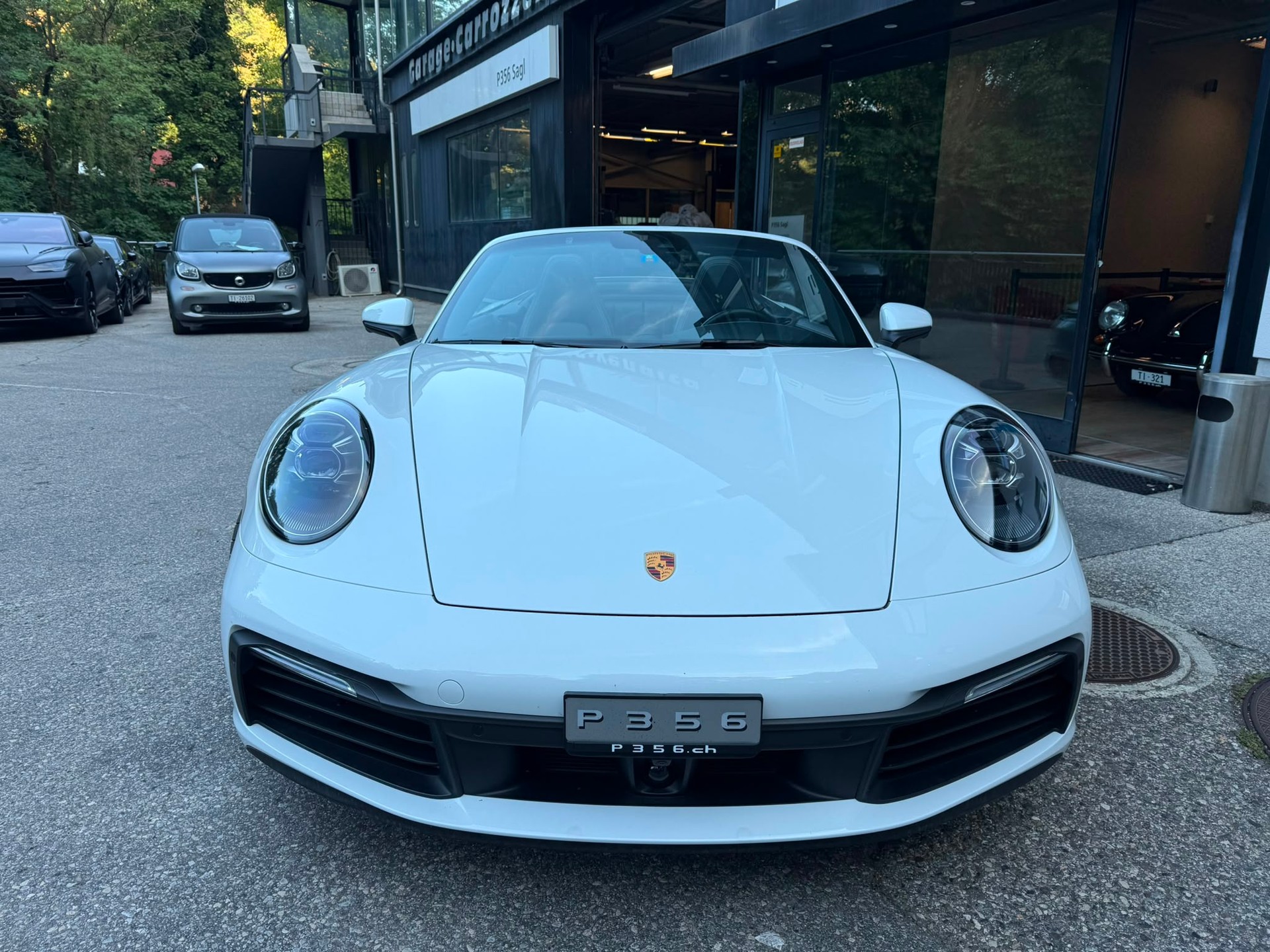 PORSCHE 911 Carrera 4S Cabriolet PDK-image-2