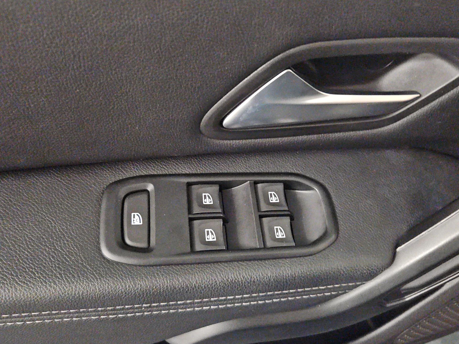 DACIA Duster TCe 150 Prestige EDC 4x2-image-21