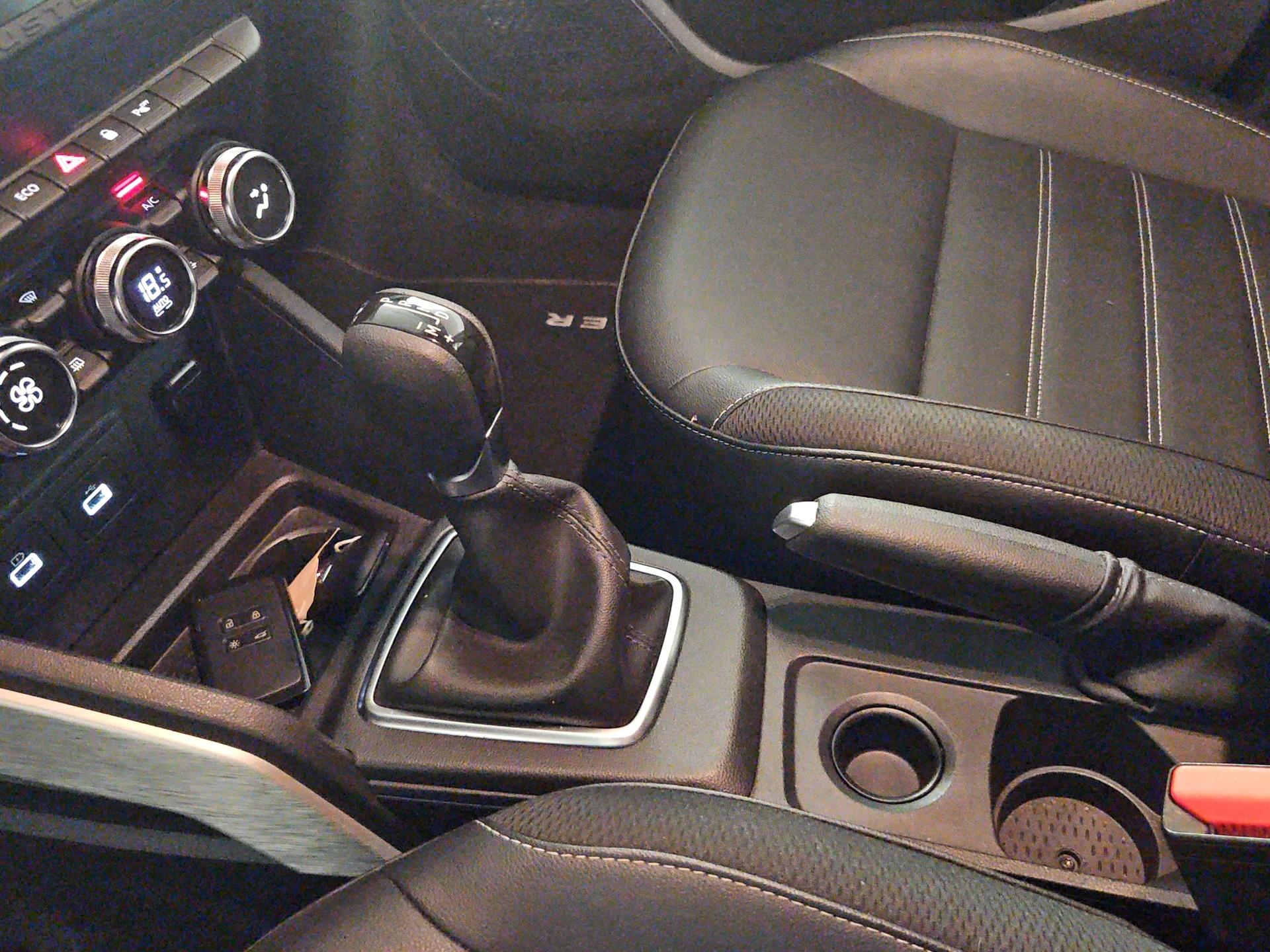DACIA Duster TCe 150 Prestige EDC 4x2-image-22