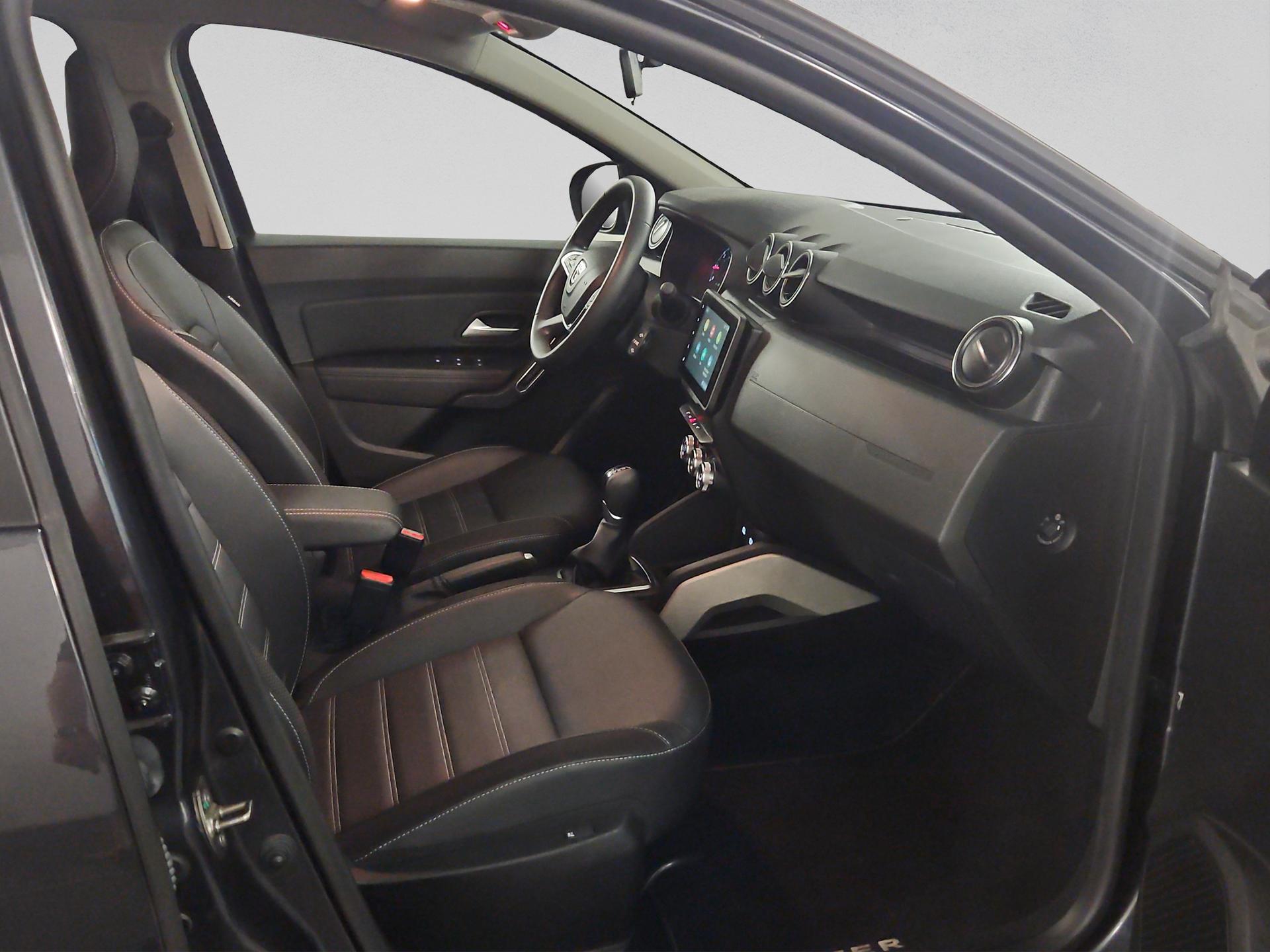 DACIA Duster TCe 150 Prestige EDC 4x2-image-16