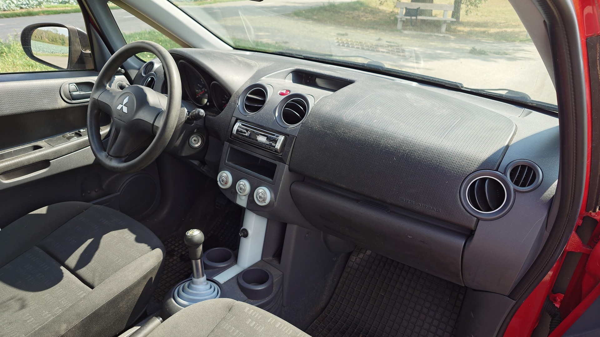 MITSUBISHI Colt 1.1 12V-image-10
