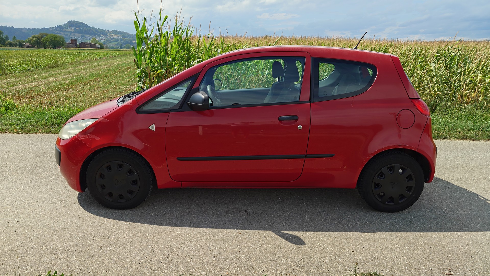 MITSUBISHI Colt 1.1 12V-showroom-element-1