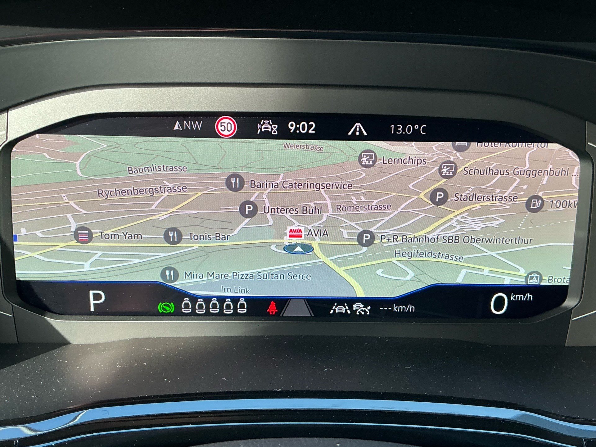 VW Touran Highline *** VOLLAUSSTATTUNG MIT VW GARANTIE BIS 2029 !!! ***-image-12
