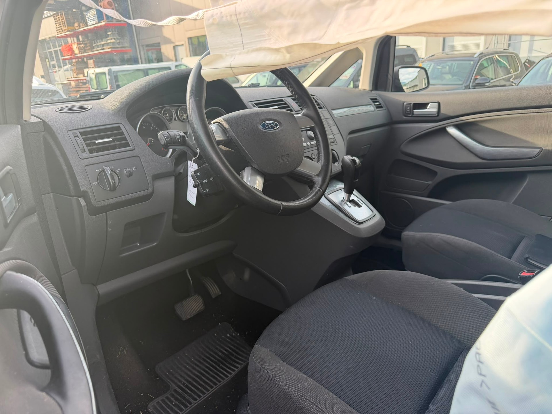 FORD C-Max 2.0 16V Carving Automatic-image-4
