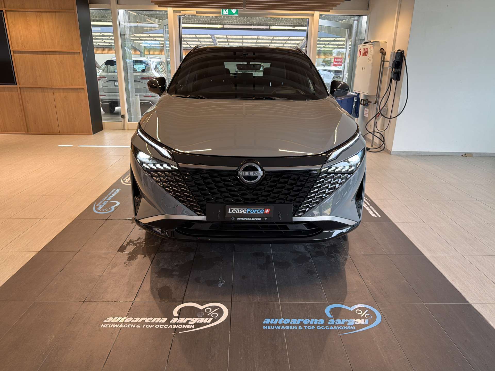 NISSAN Qashqai 1.3 DIG-T MHEV Tekna+ Xtronic-Automat-image-10