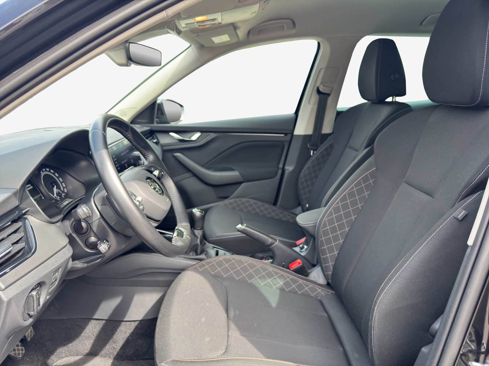 SKODA Kamiq 1.0 TSI Fresh-image-7