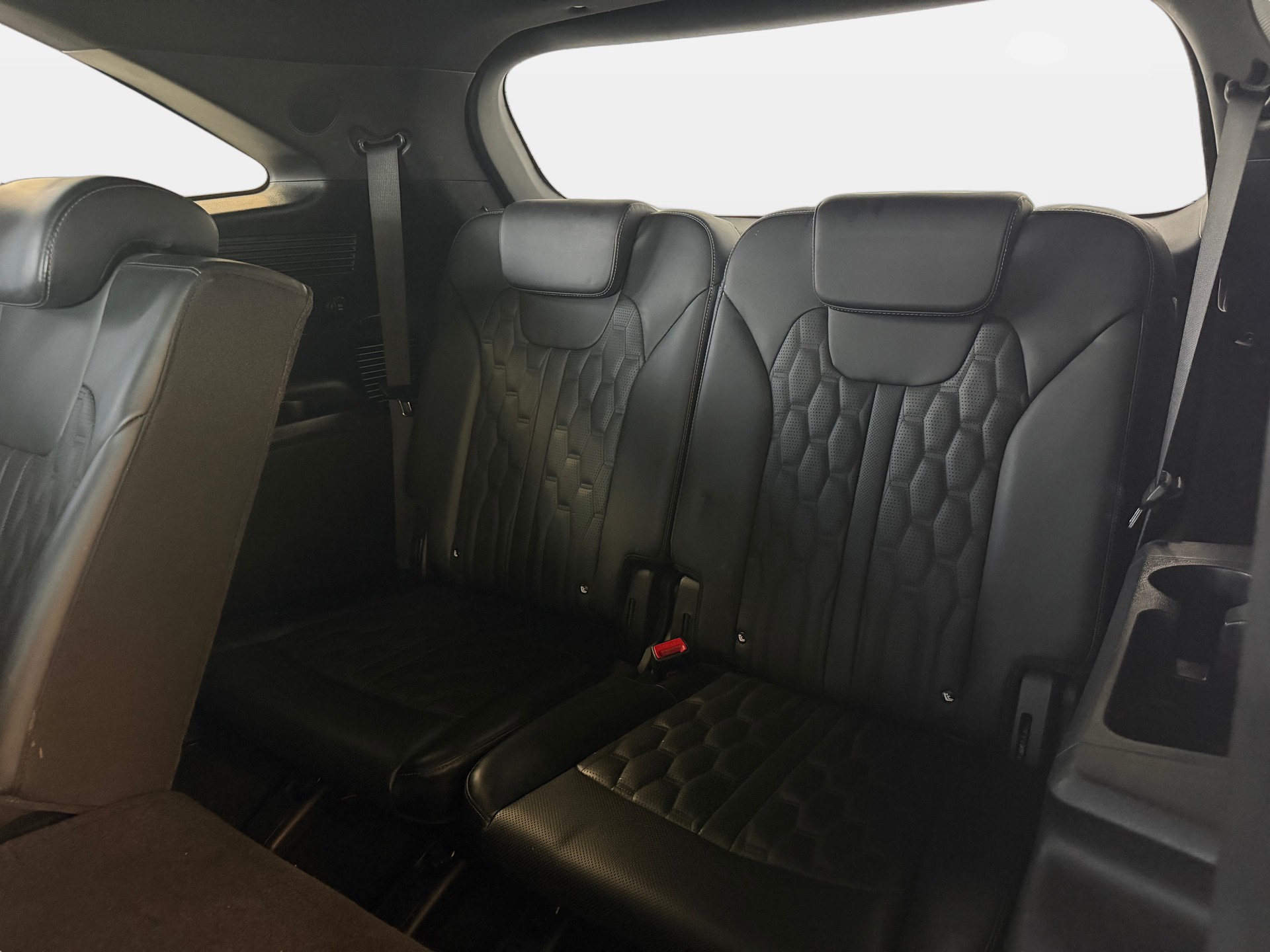 KIA Sorento 2.2 CRDI 7P. DCT Style | Neue Form | CH-Auto | Frisch MFK | AHK 2.5t. | Pano Dach-image-11
