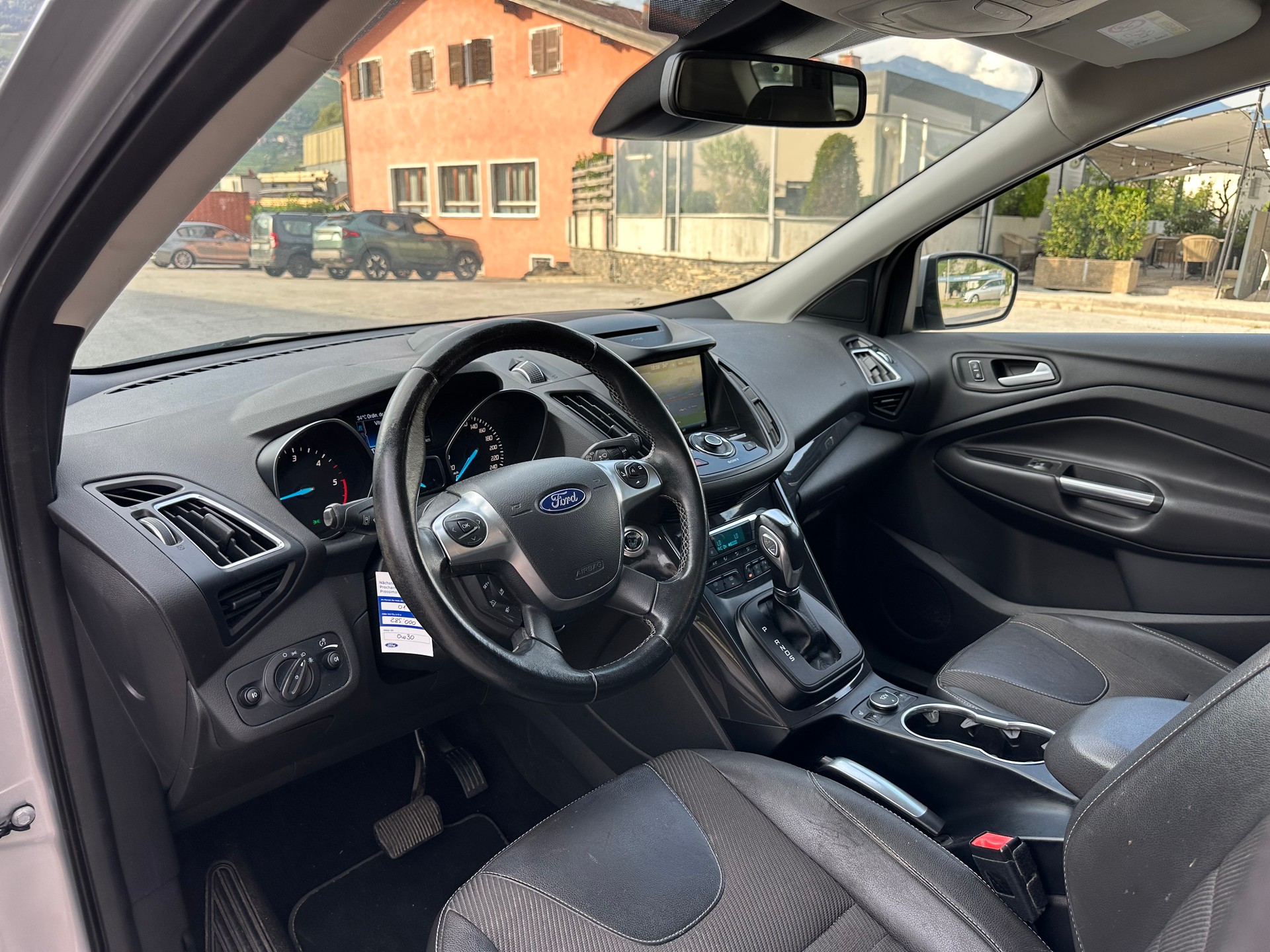 FORD Kuga 2.0 TDCi Titanium 4WD PowerShift-image-9