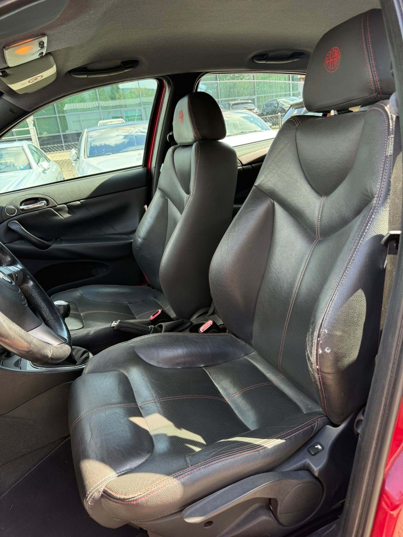 ALFA ROMEO 147 1.9 16V JTD Collezione-image-6