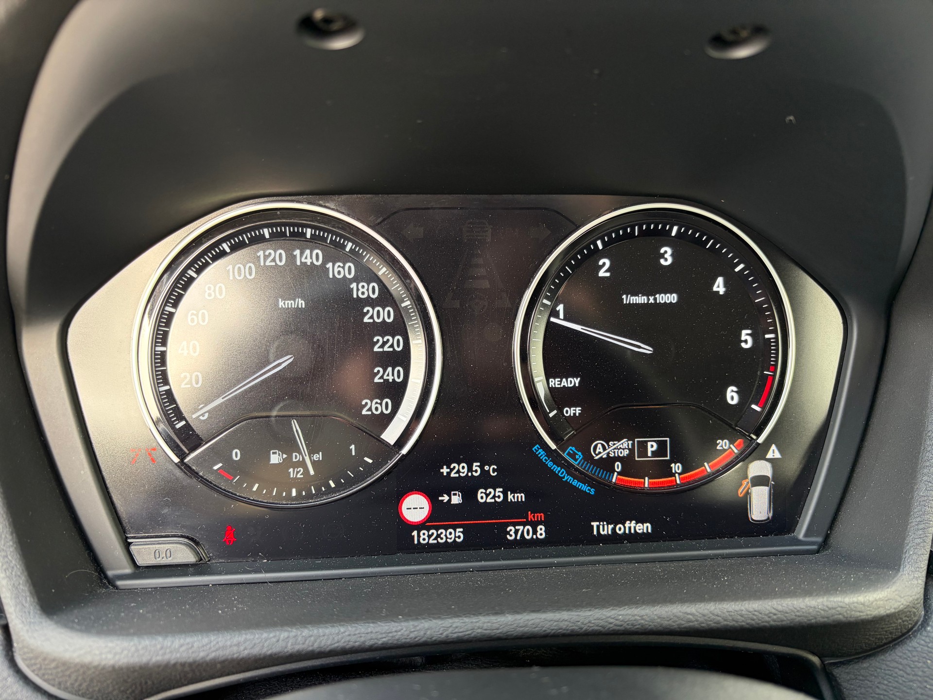 BMW X1 xDrive 20d Steptronic-image-9
