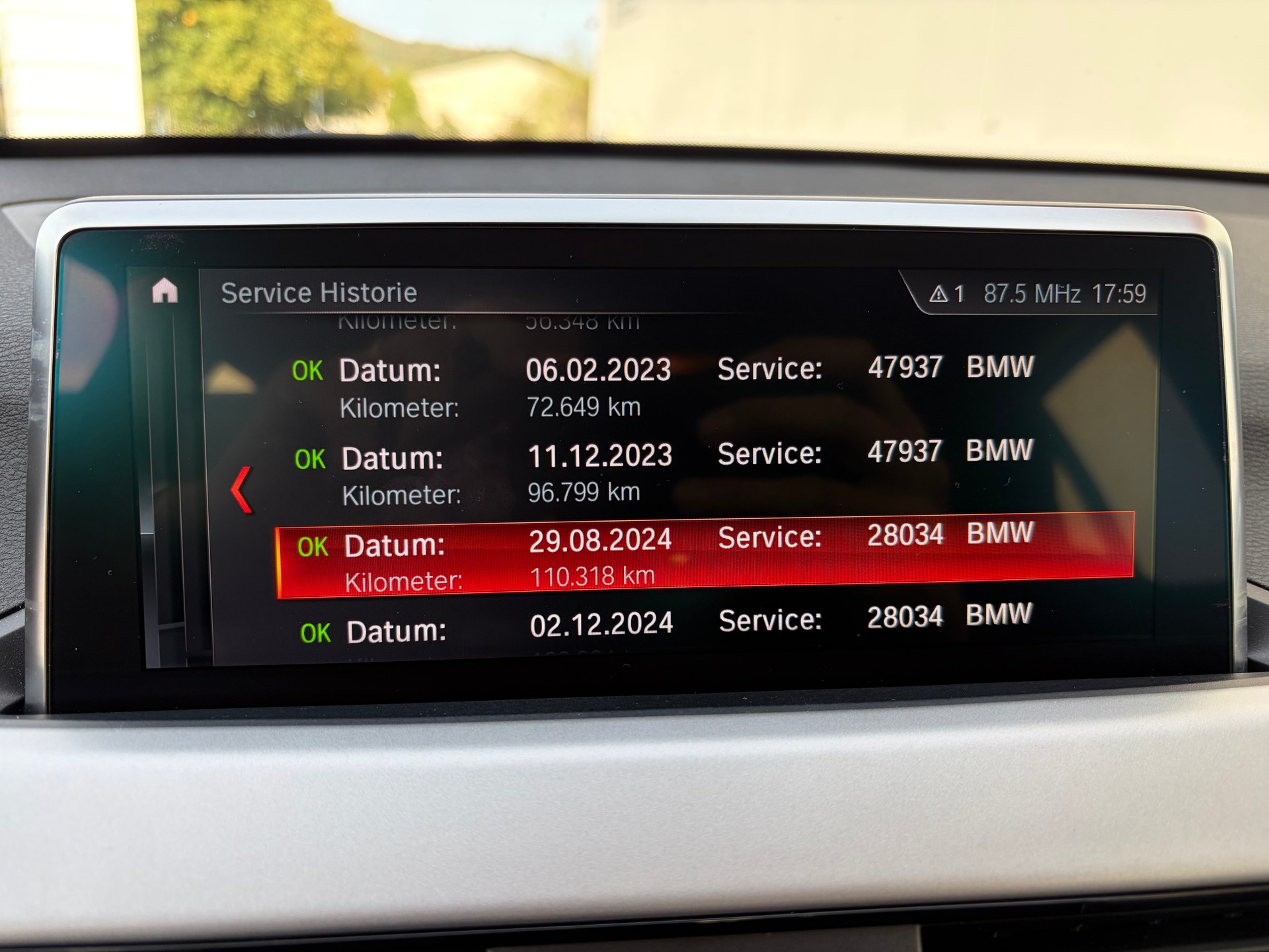 BMW X1 xDrive 20d Steptronic-image-14