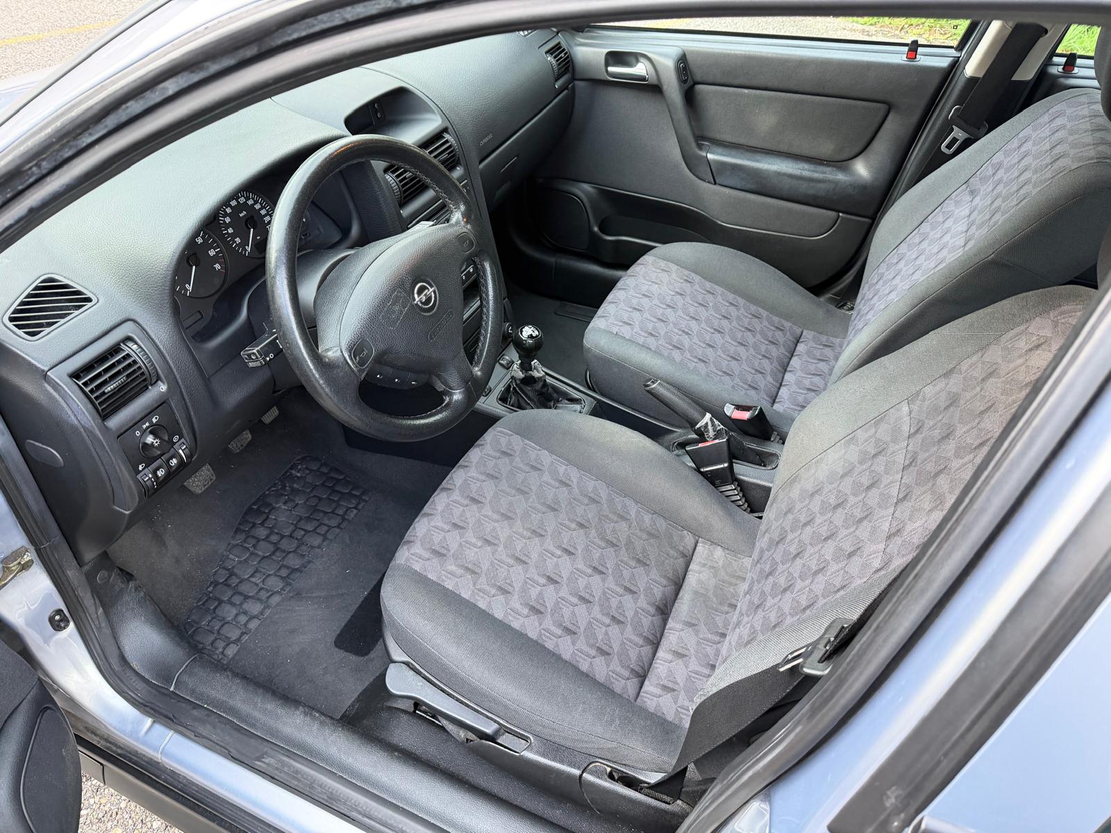 OPEL Astra 1.86i 16V Linea Fresca-image-4