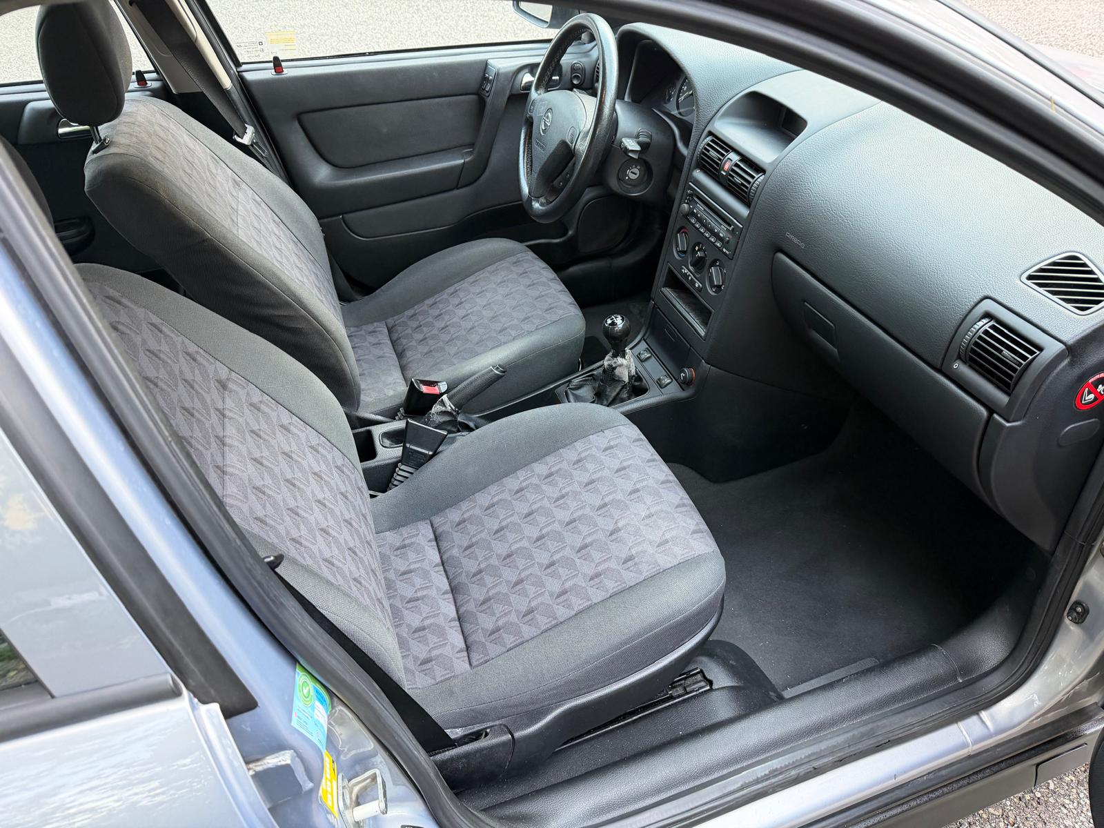 OPEL Astra 1.86i 16V Linea Fresca-image-5