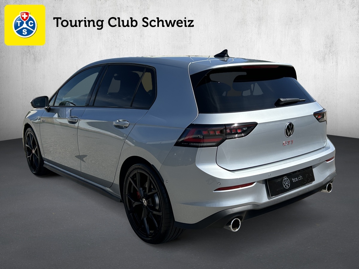 VW Golf 2.0 TSI GTI DSG-image-2