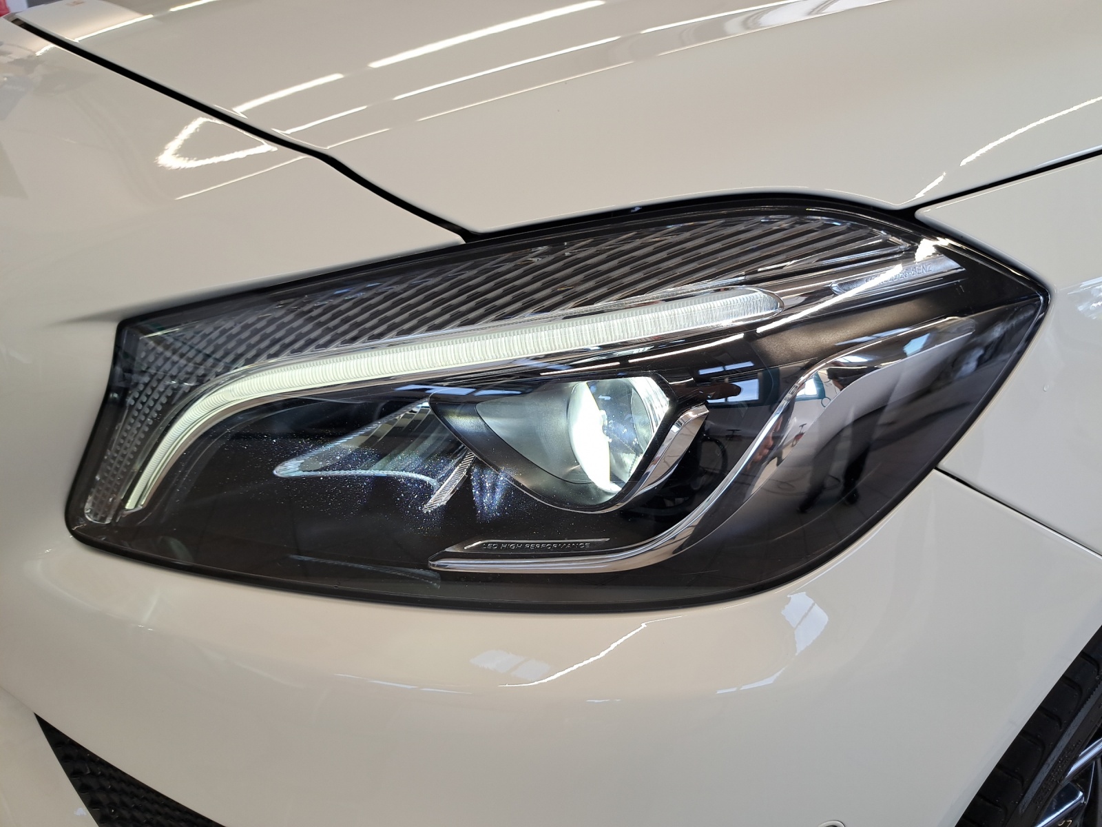MERCEDES-BENZ A-CLASS W176 A 200 Style-image-18