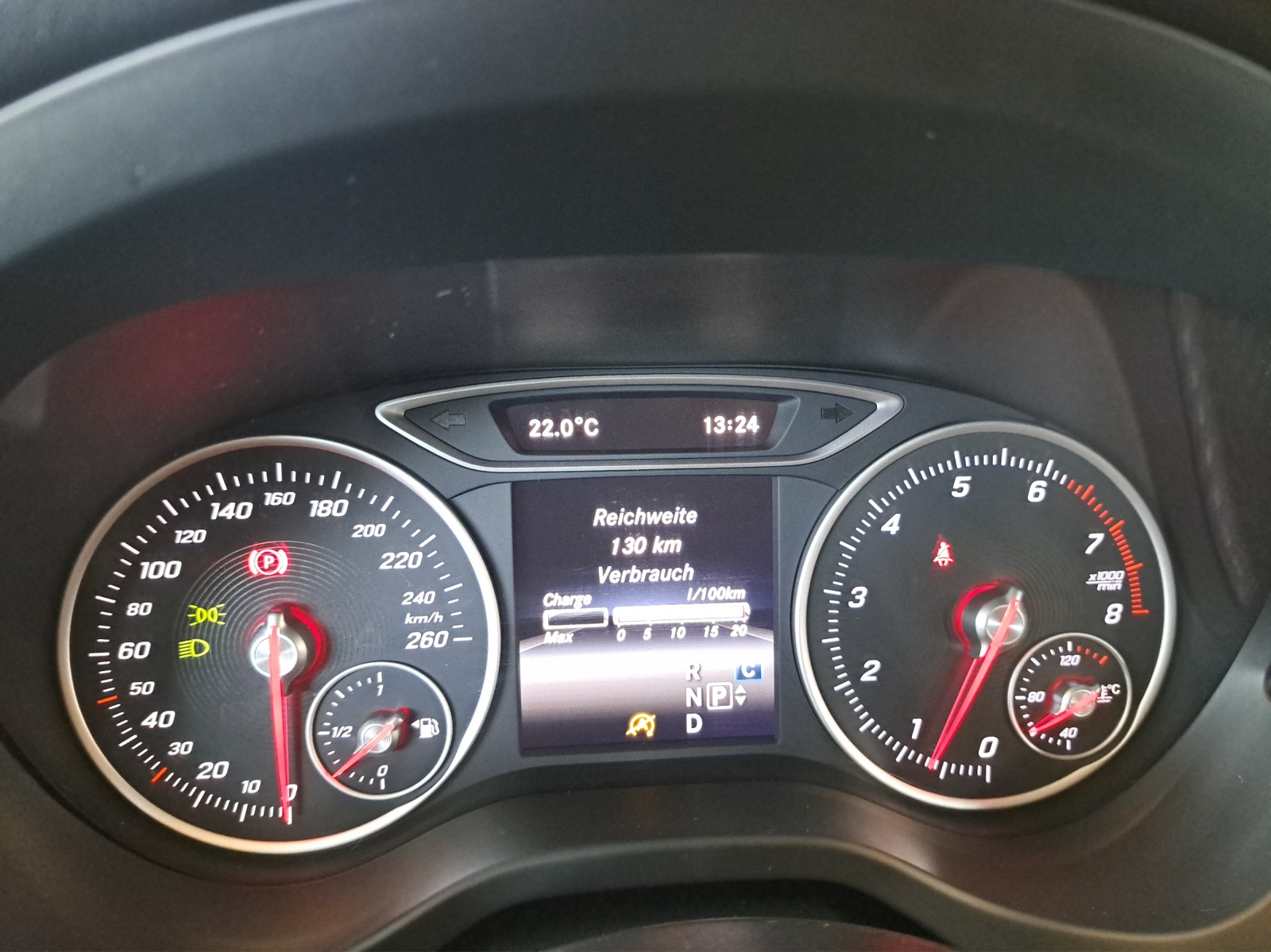 MERCEDES-BENZ A-CLASS W176 A 200 Style-image-11
