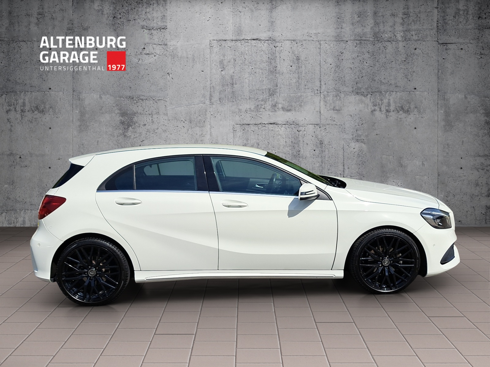 MERCEDES-BENZ A-CLASS W176 A 200 Style-image-5