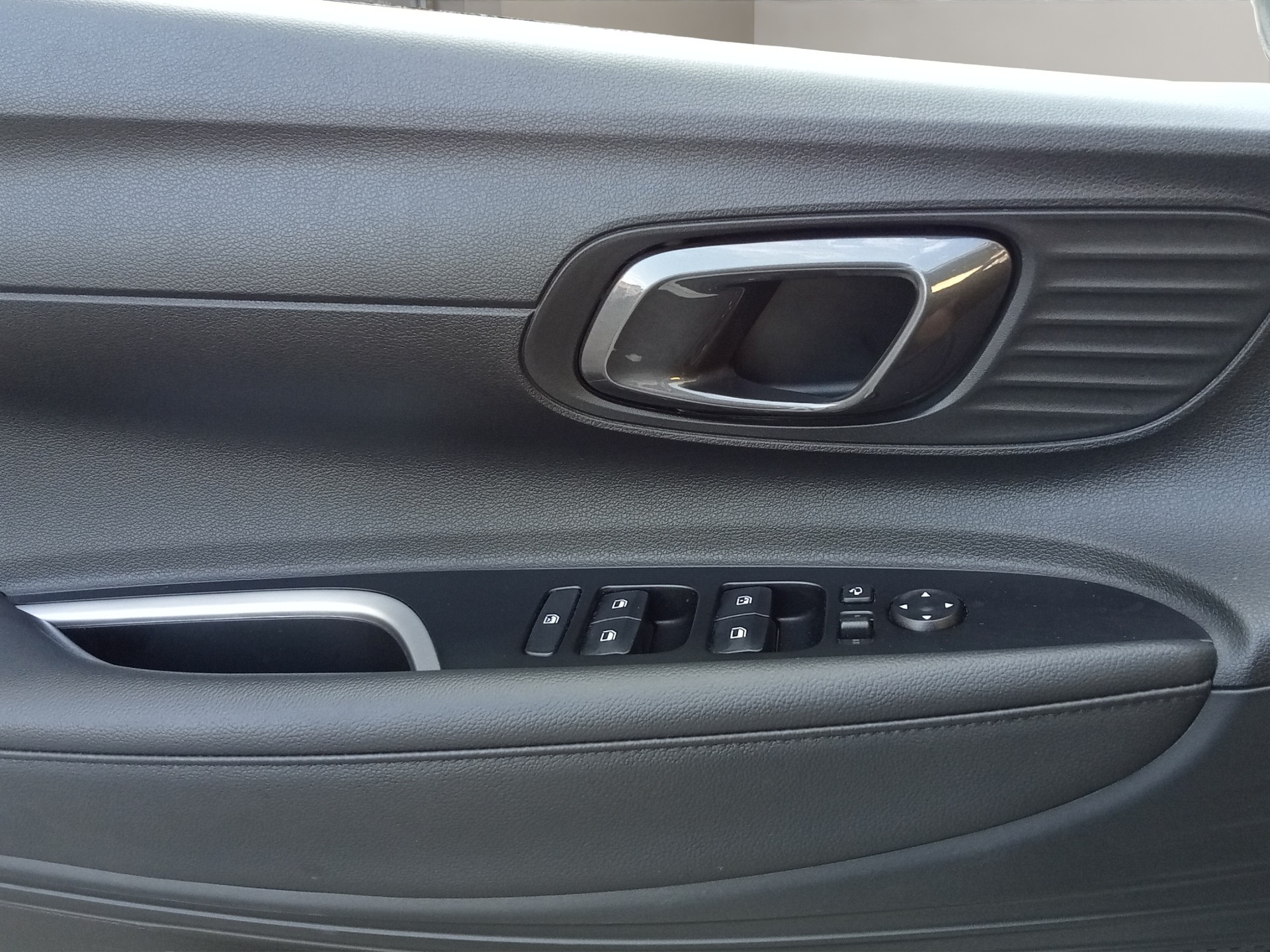 HYUNDAI i20 1.0 T-GDi Vertex DCT-image-15