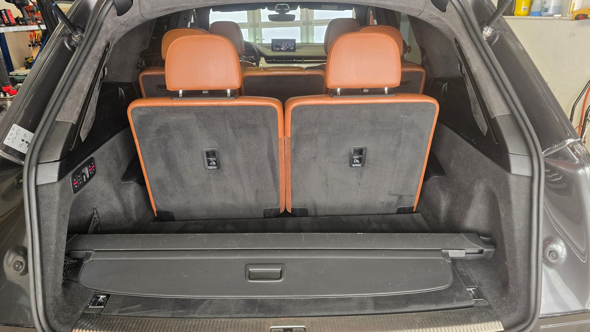 AUDI SQ7 4.0 TDI quattro tiptronic-image-17