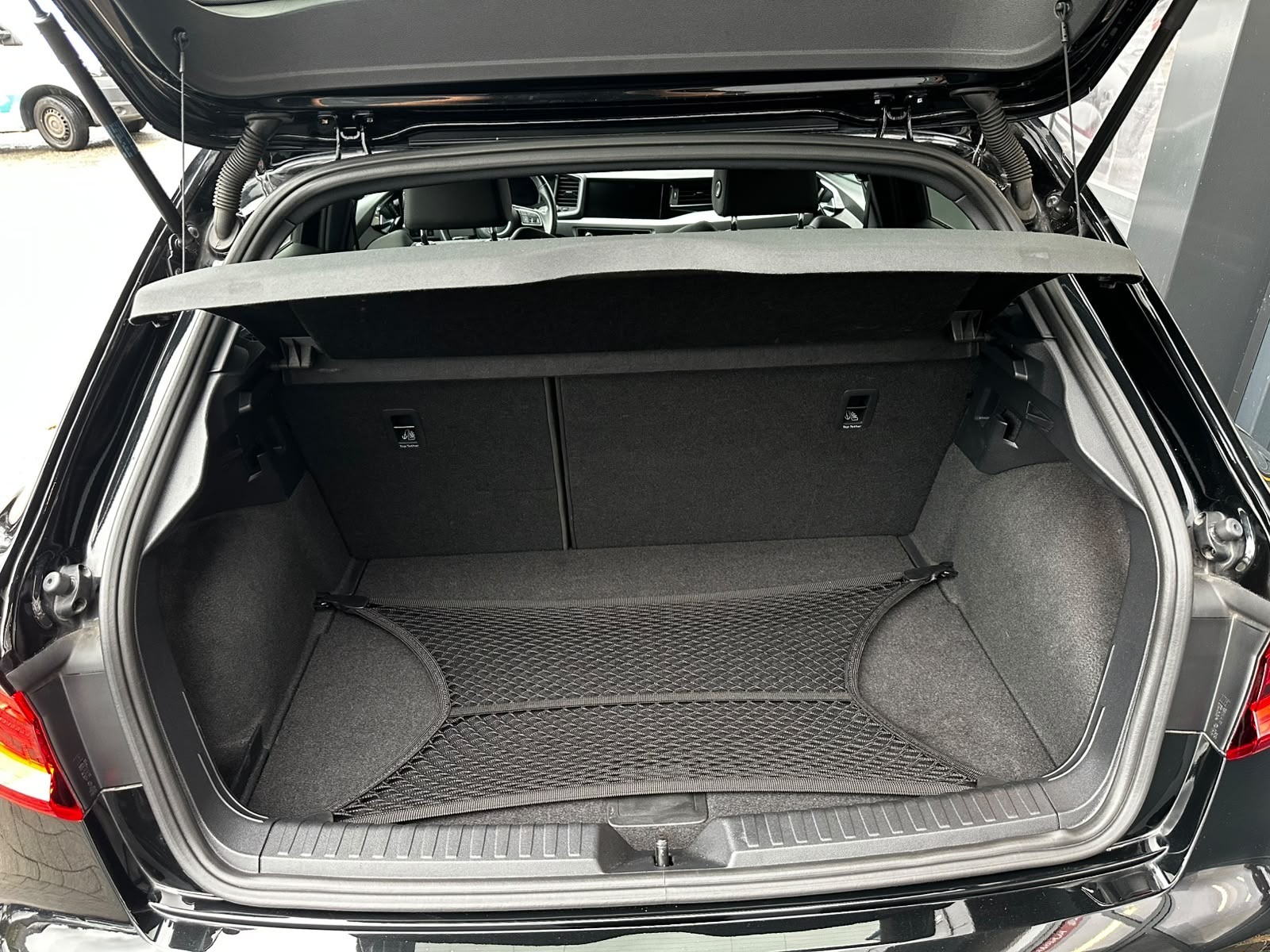 AUDI A1 Sportback 30 TFSI S Line S-tronic-image-5