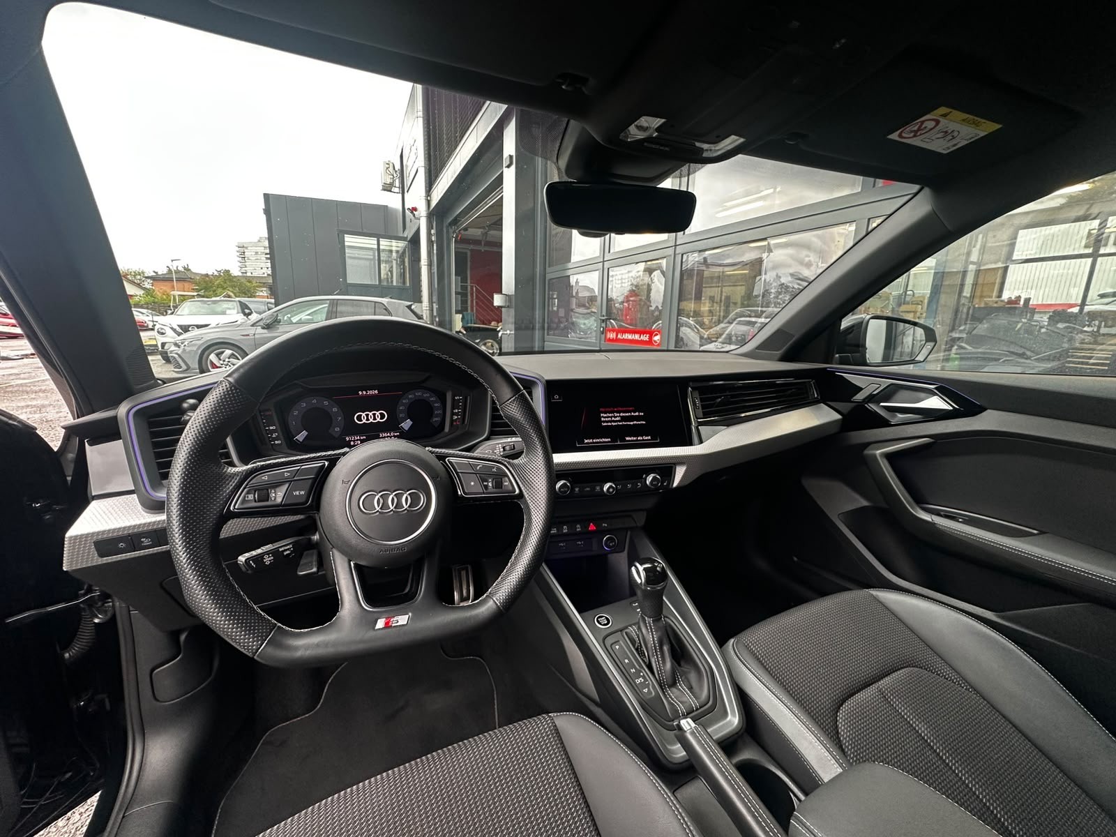AUDI A1 Sportback 30 TFSI S Line S-tronic-image-6