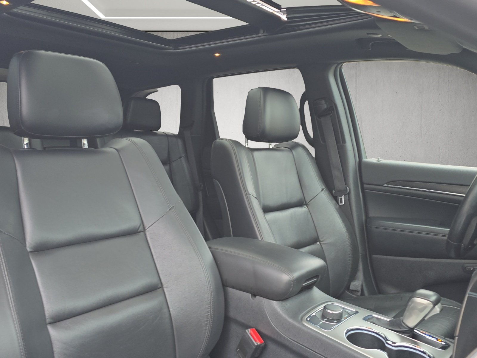 JEEP Grand Cherokee 3.0 CRD Limited Automatic-image-10