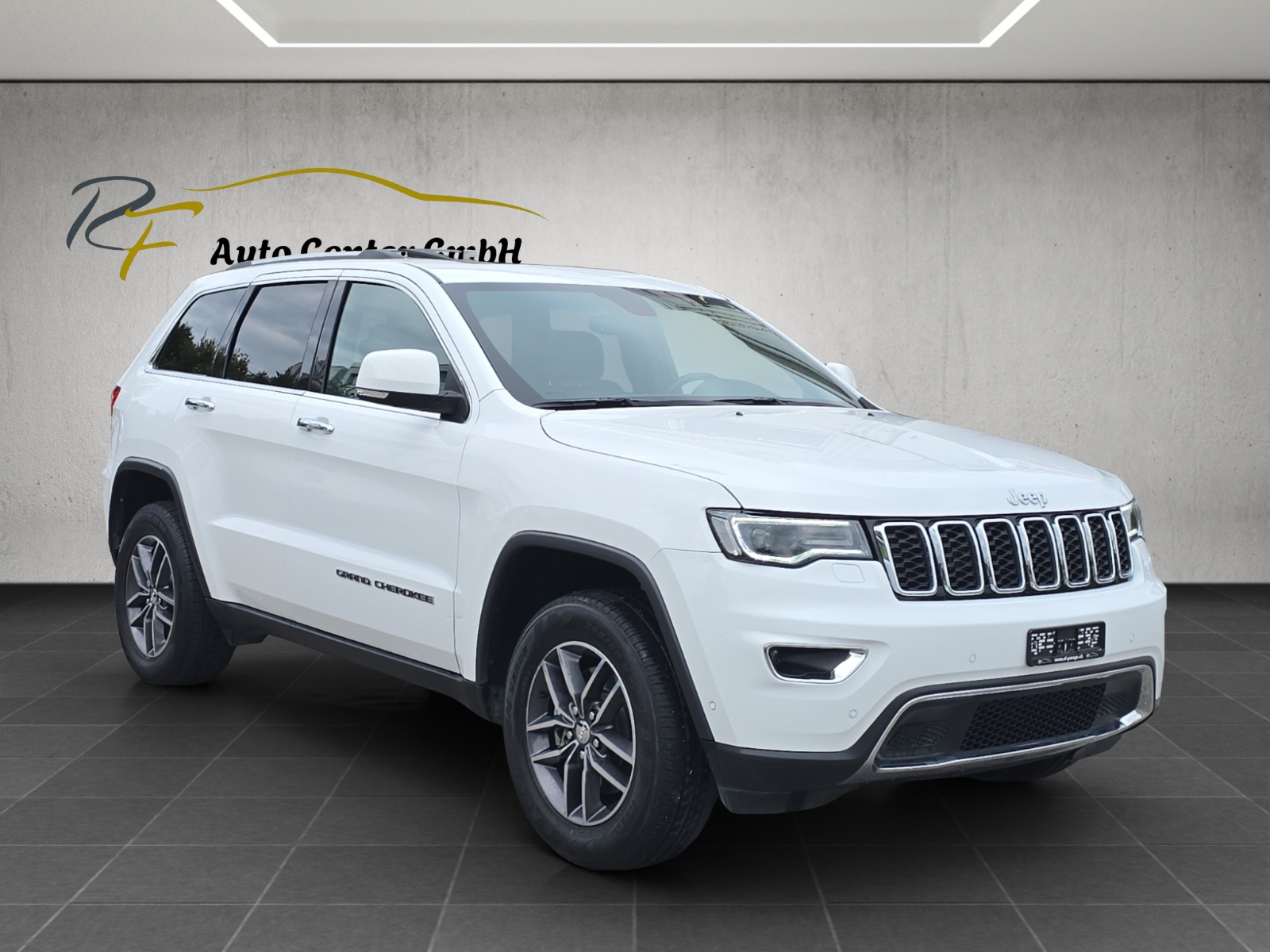 JEEP Grand Cherokee 3.0 CRD Limited Automatic-image-2