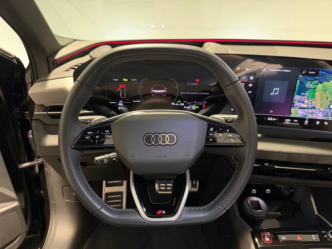 AUDI SQ6 e-tron quattro-image-5