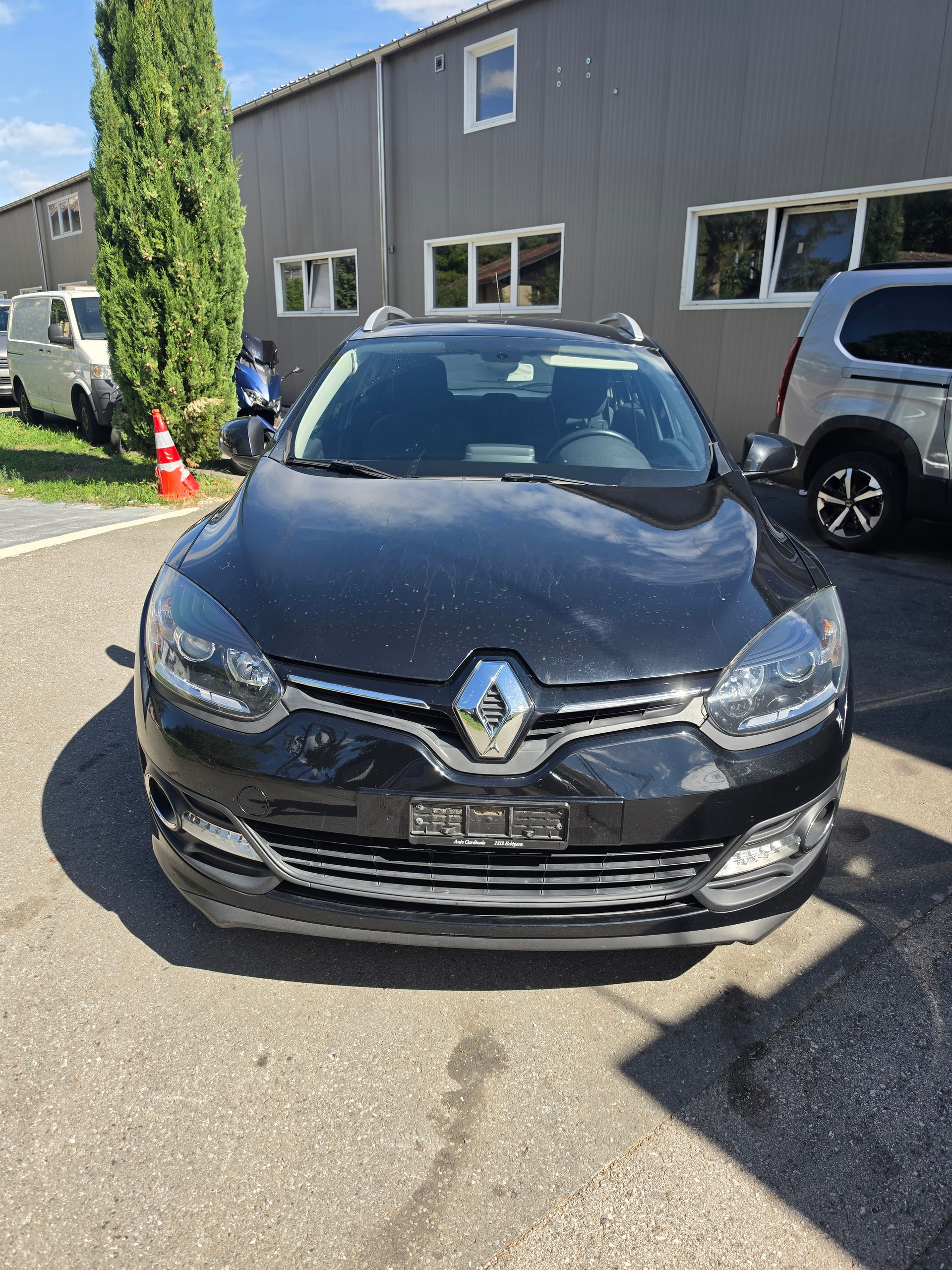 RENAULT Mégane Grandtour 1.2 16V Turbo Energy-image-1