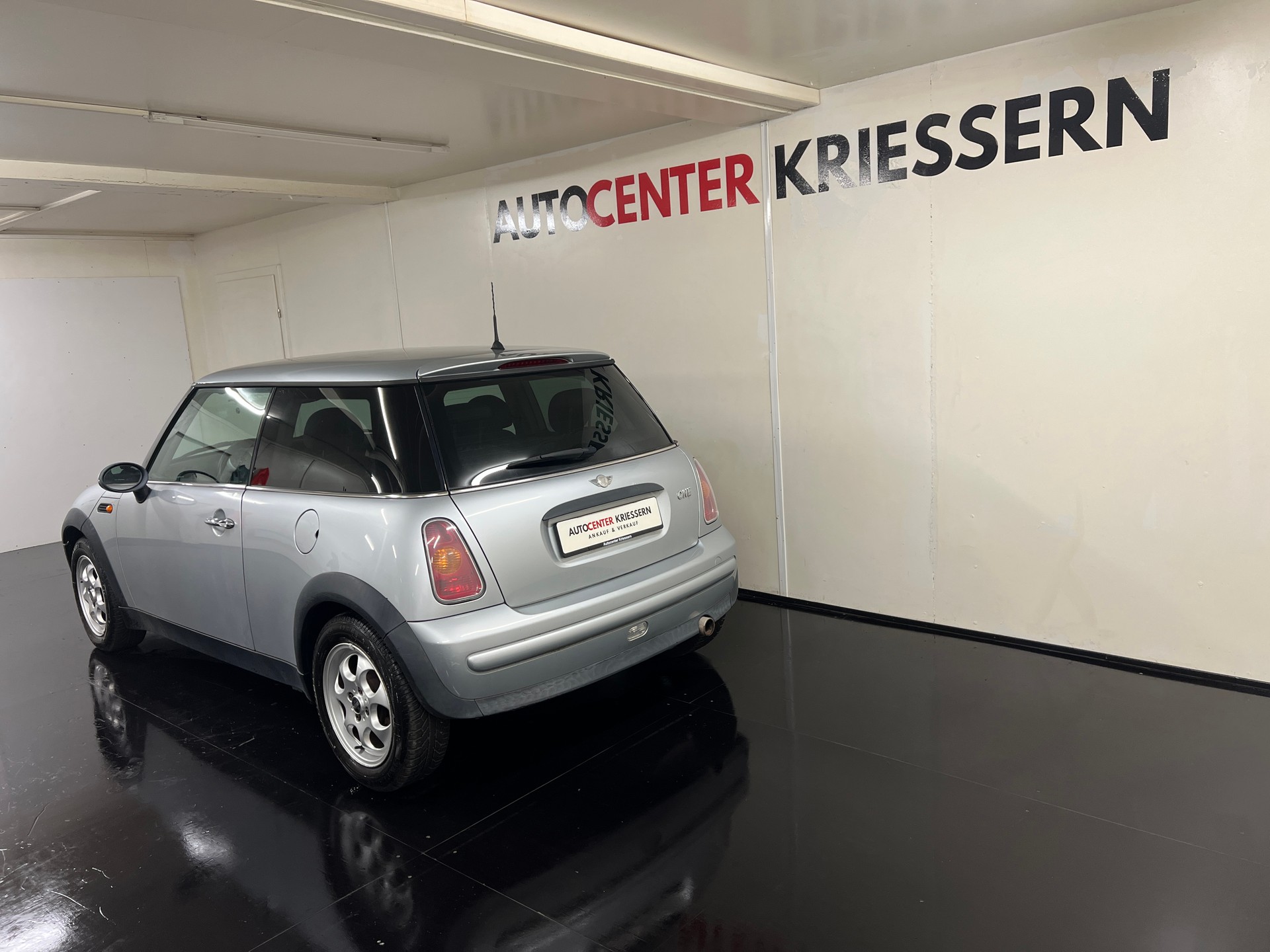 MINI One-image-6