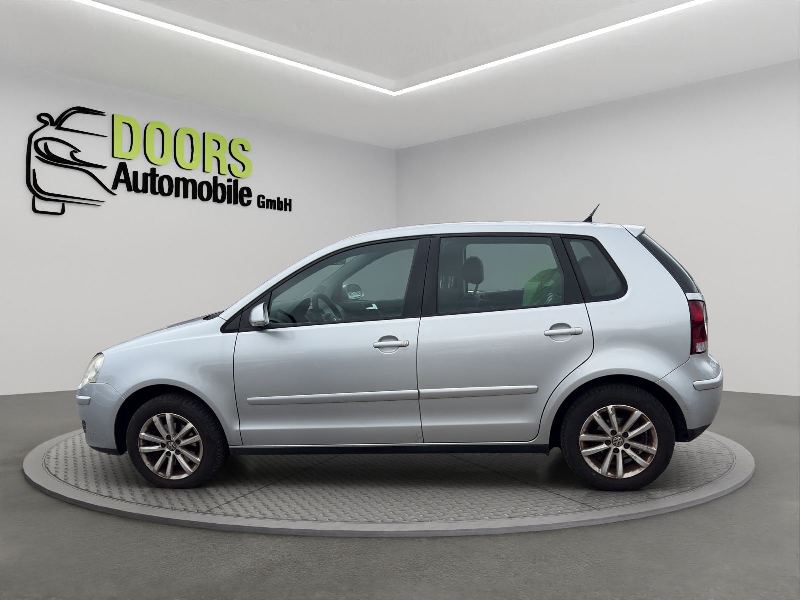 VW Polo 1.9 TDI Sportline-image-6