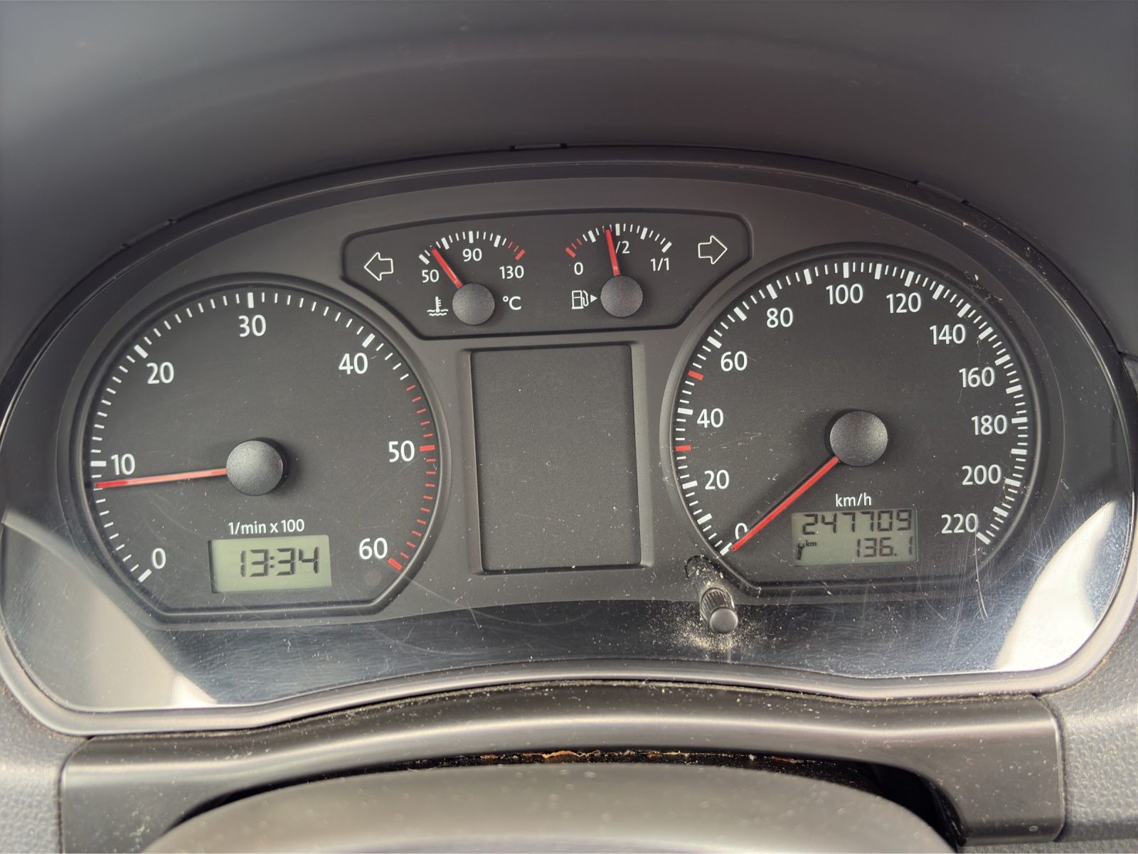 VW Polo 1.9 TDI Sportline-image-19